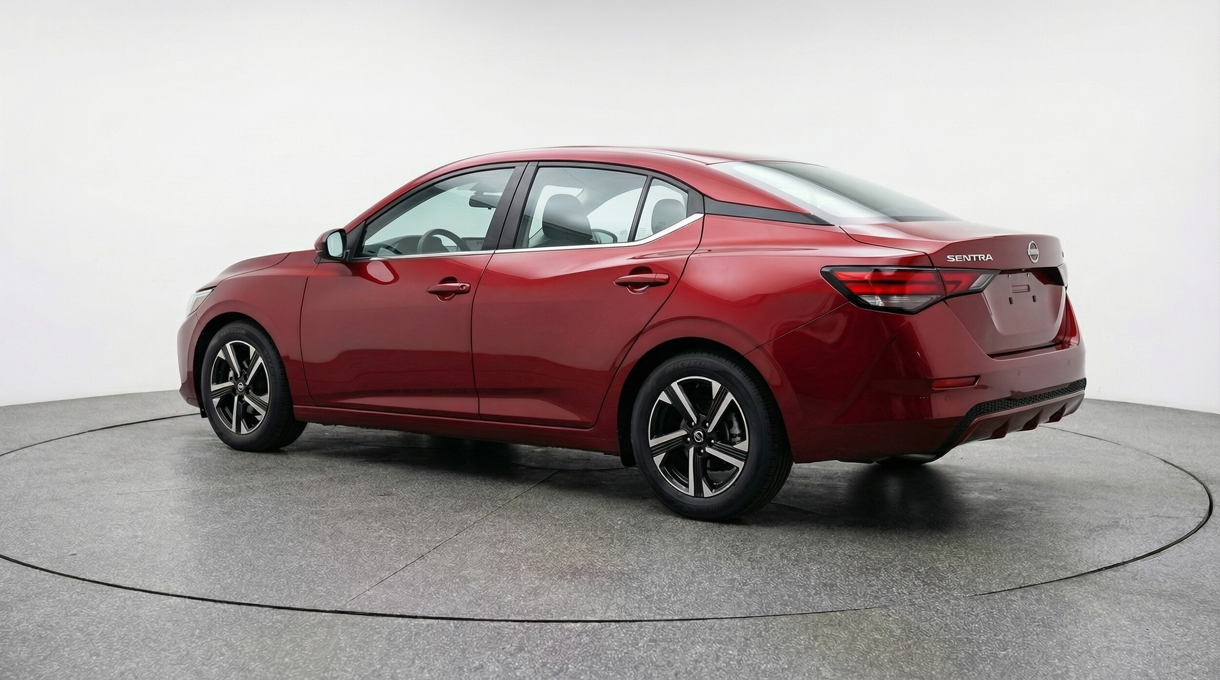 Thumbnail: 2025 Nissan Sentra - 5