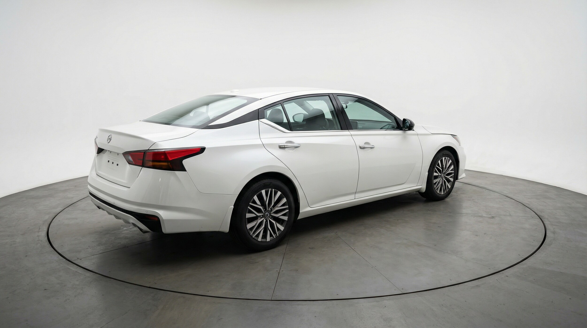 Thumbnail: 2025 Nissan Altima - 7