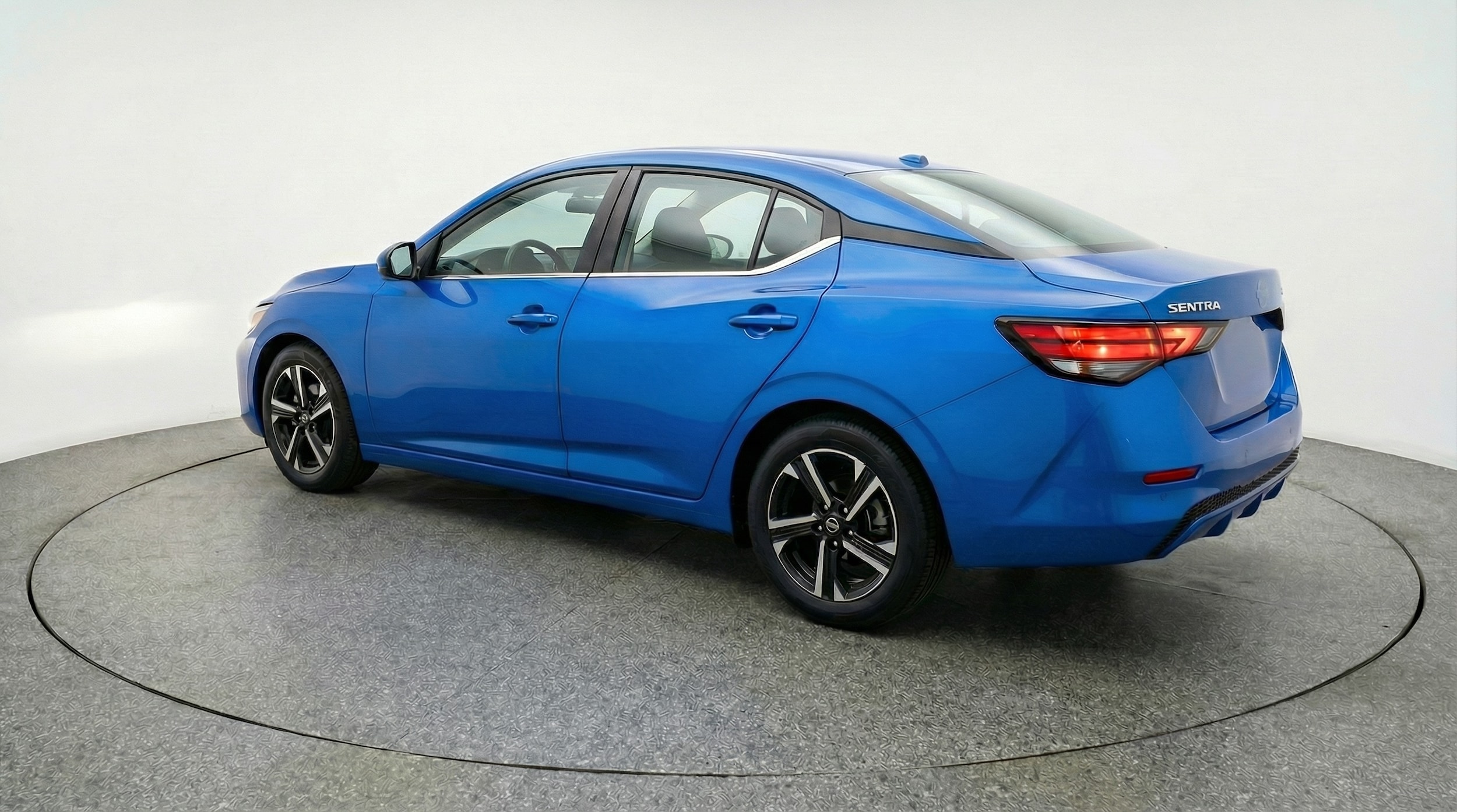 Thumbnail: 2025 Nissan Sentra - 5