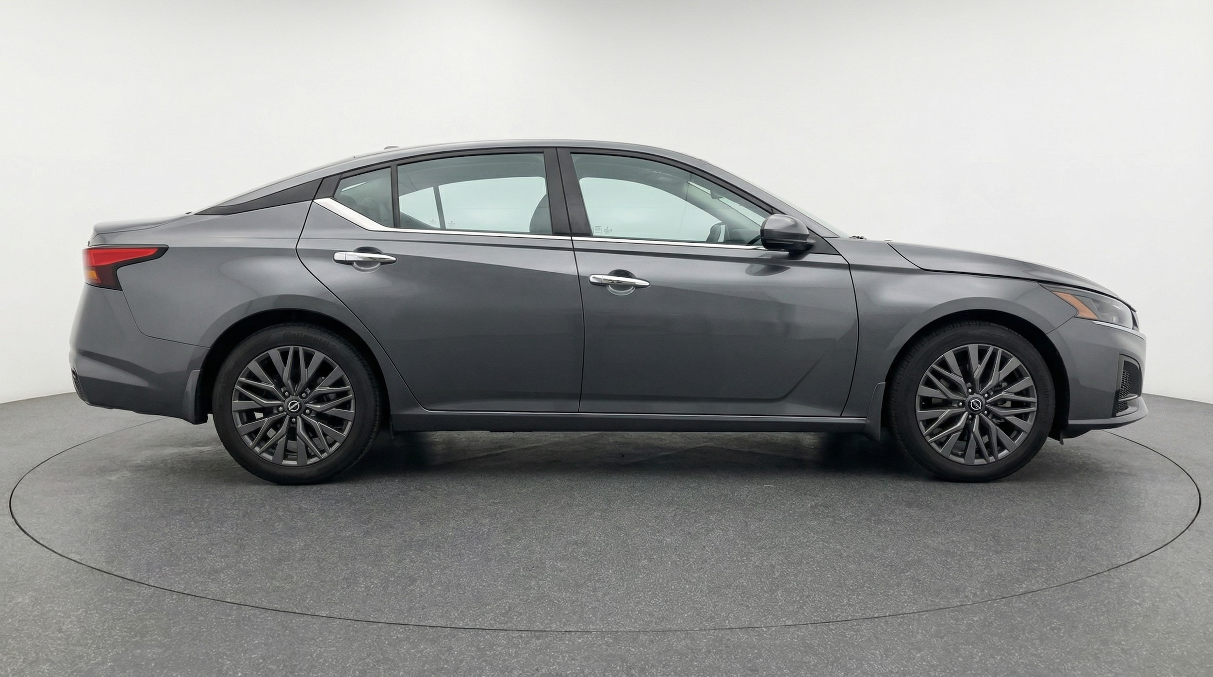 Thumbnail: 2025 Nissan Altima - 8