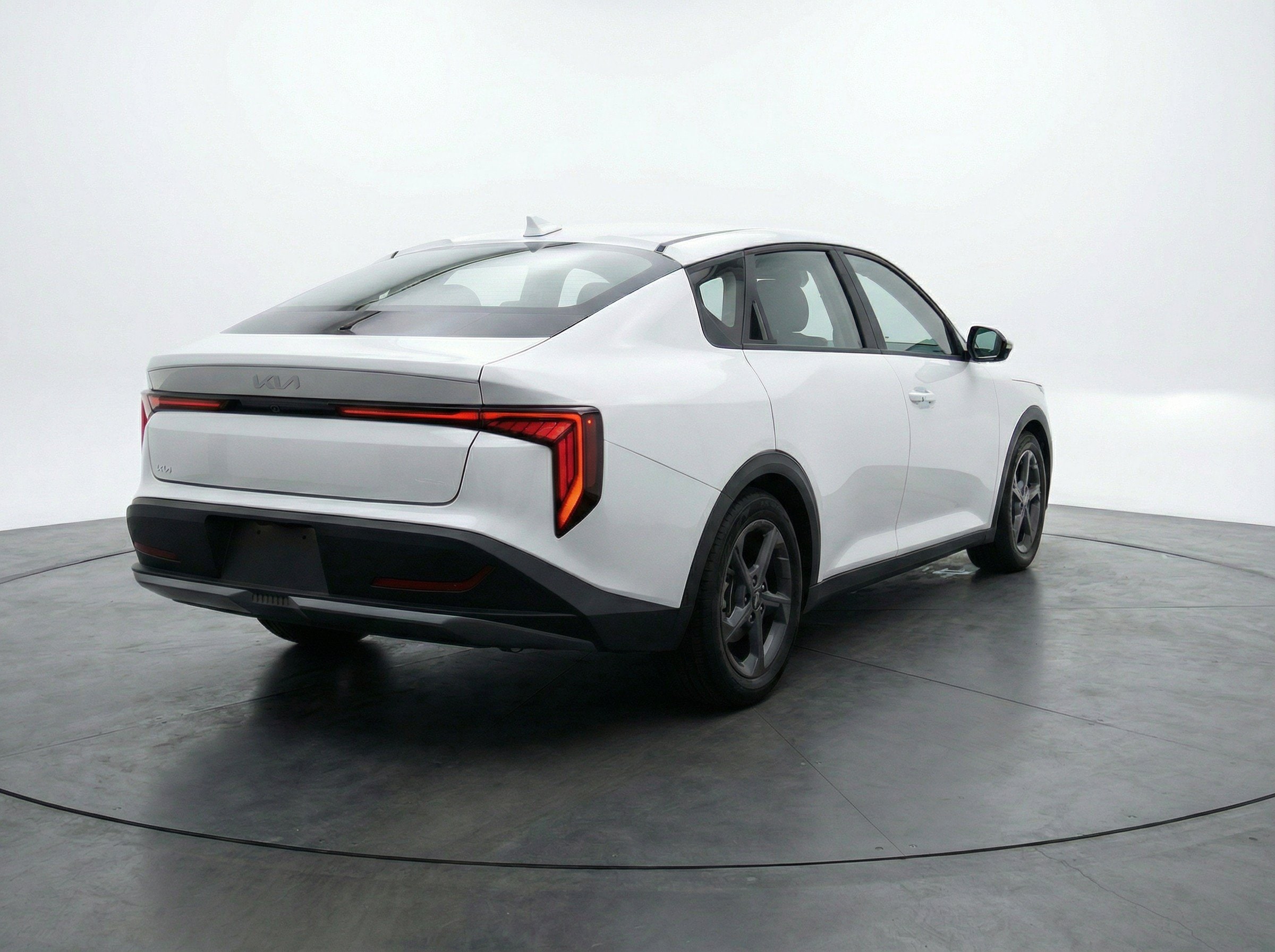 Thumbnail: 2025 Kia K4 - 9