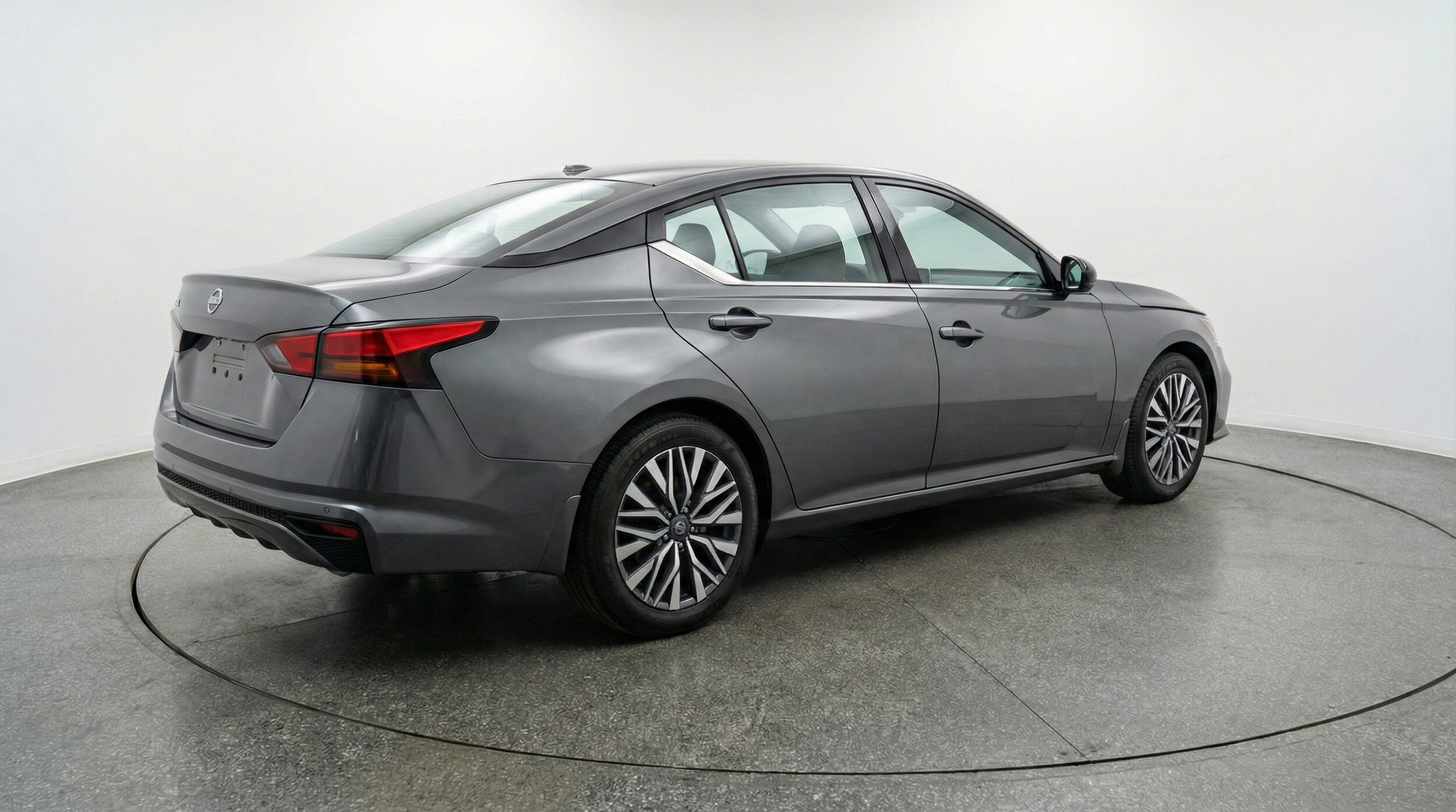 Thumbnail: 2025 Nissan Altima - 7