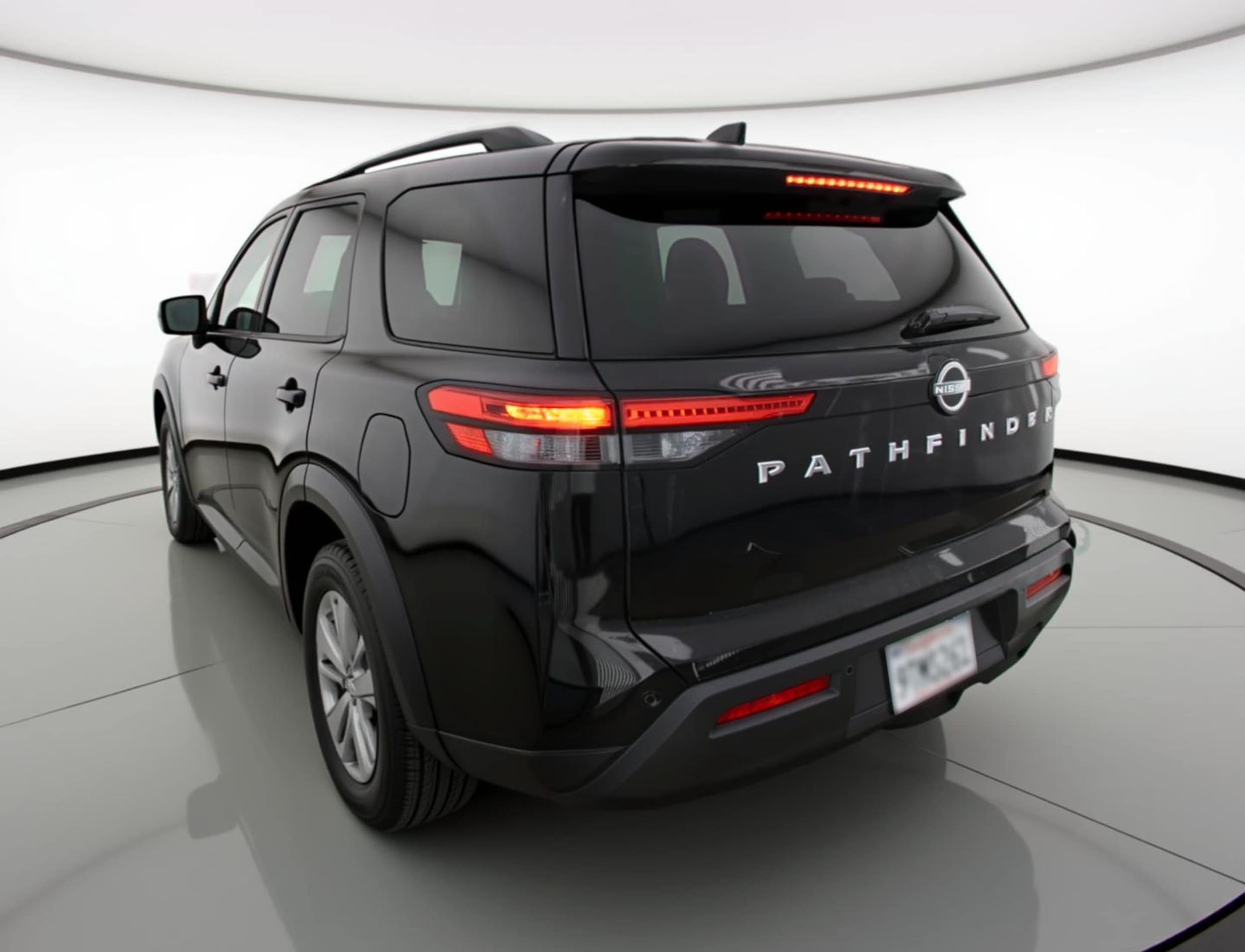 Thumbnail: 2025 Nissan Pathfinder - 5