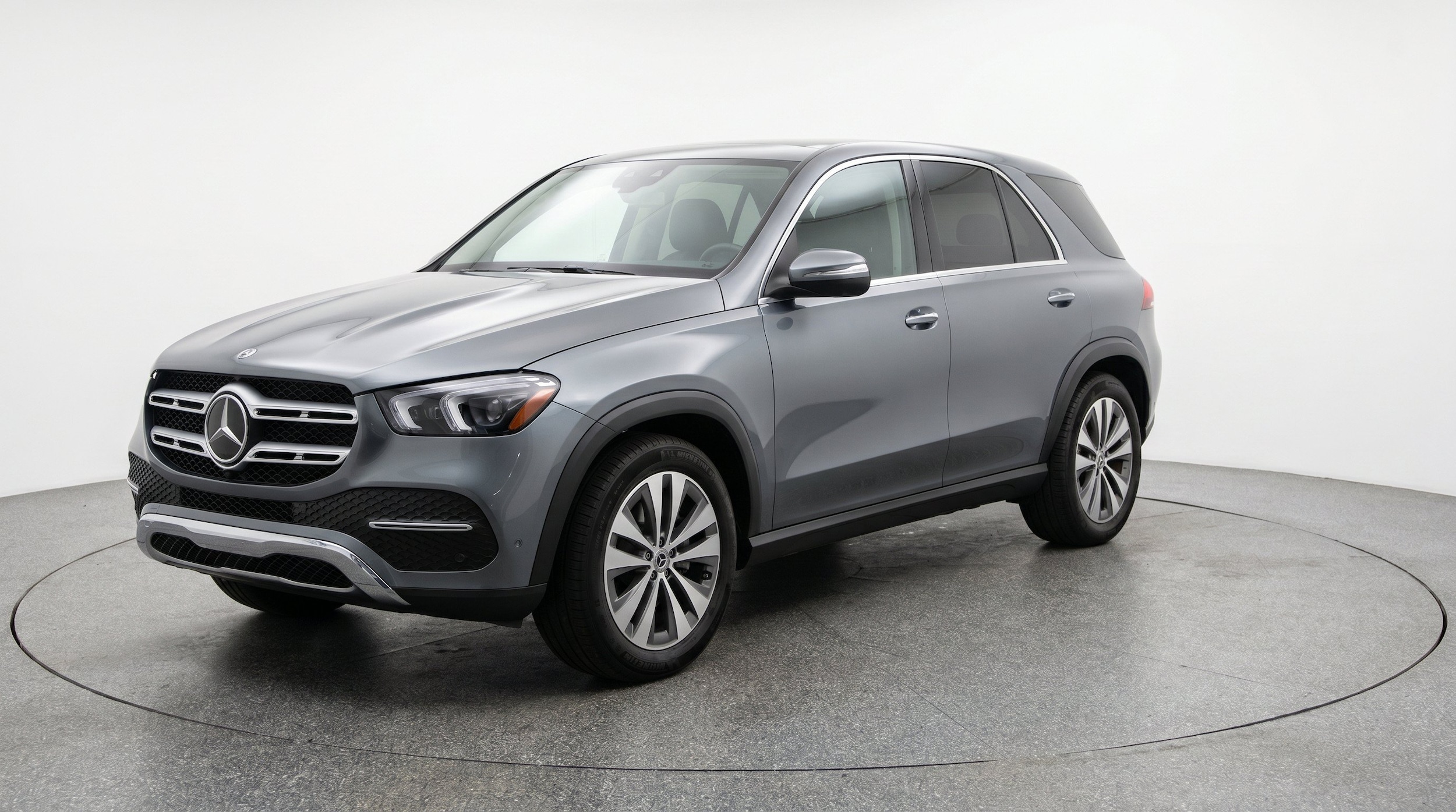 Thumbnail: 2026 Mercedes-Benz GLE - 3