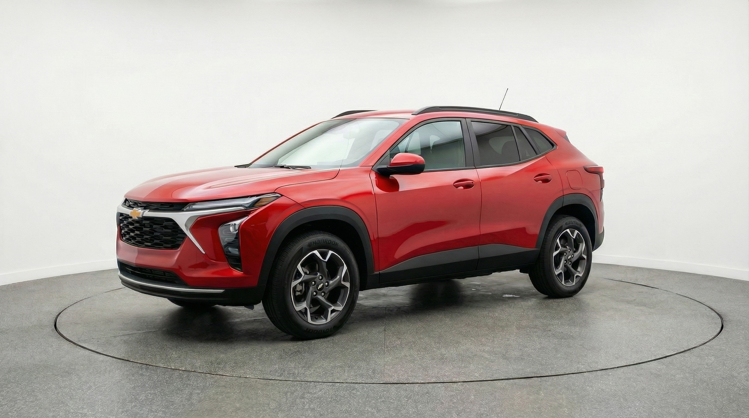 Thumbnail: 2025 Chevrolet Trax - 3