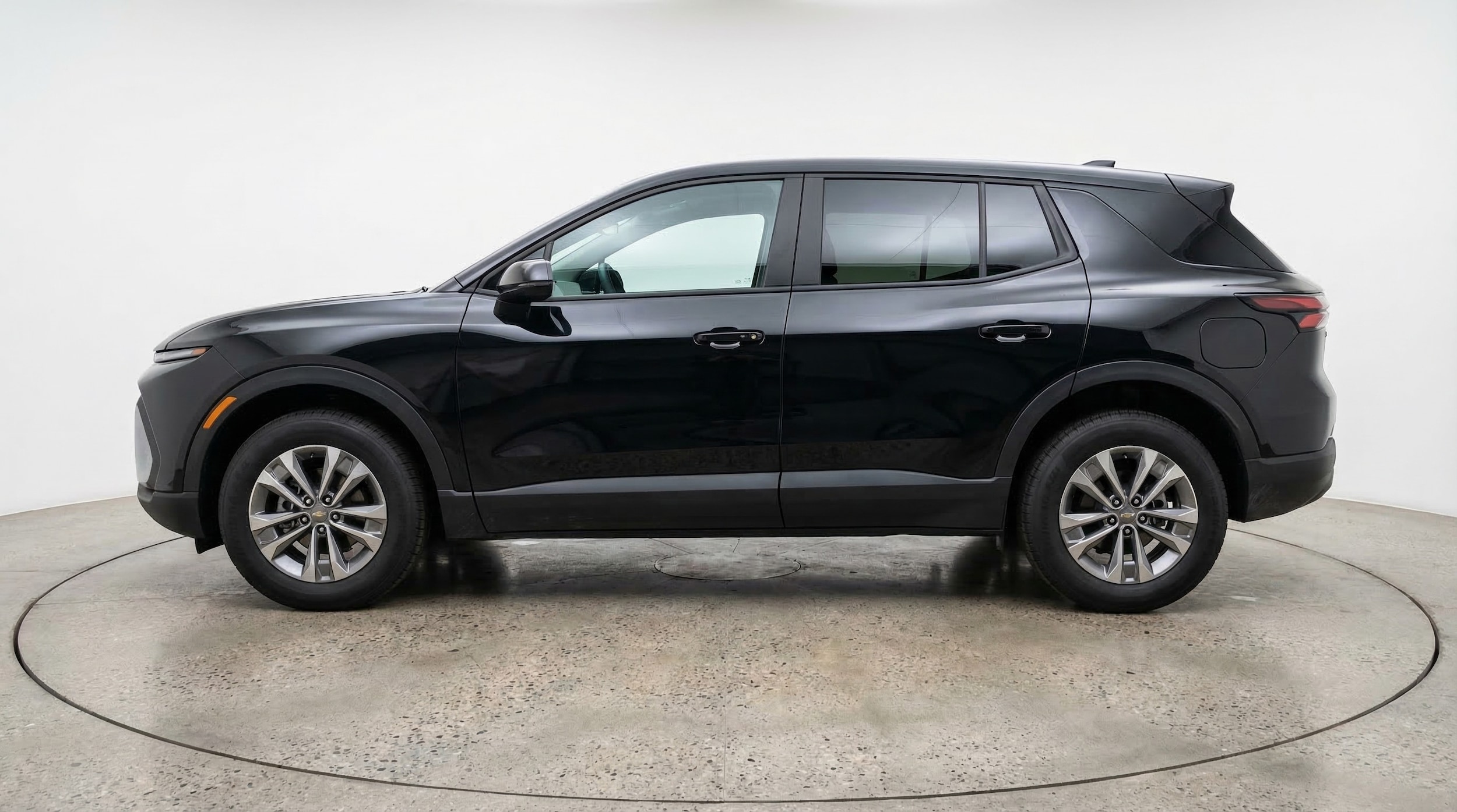 Thumbnail: 2025 Chevrolet Equinox - 4