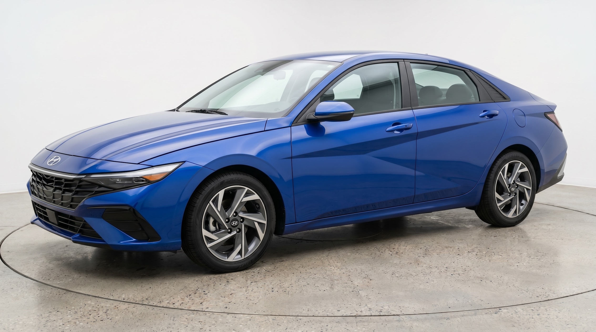 Thumbnail: 2025 Hyundai Elantra - 3