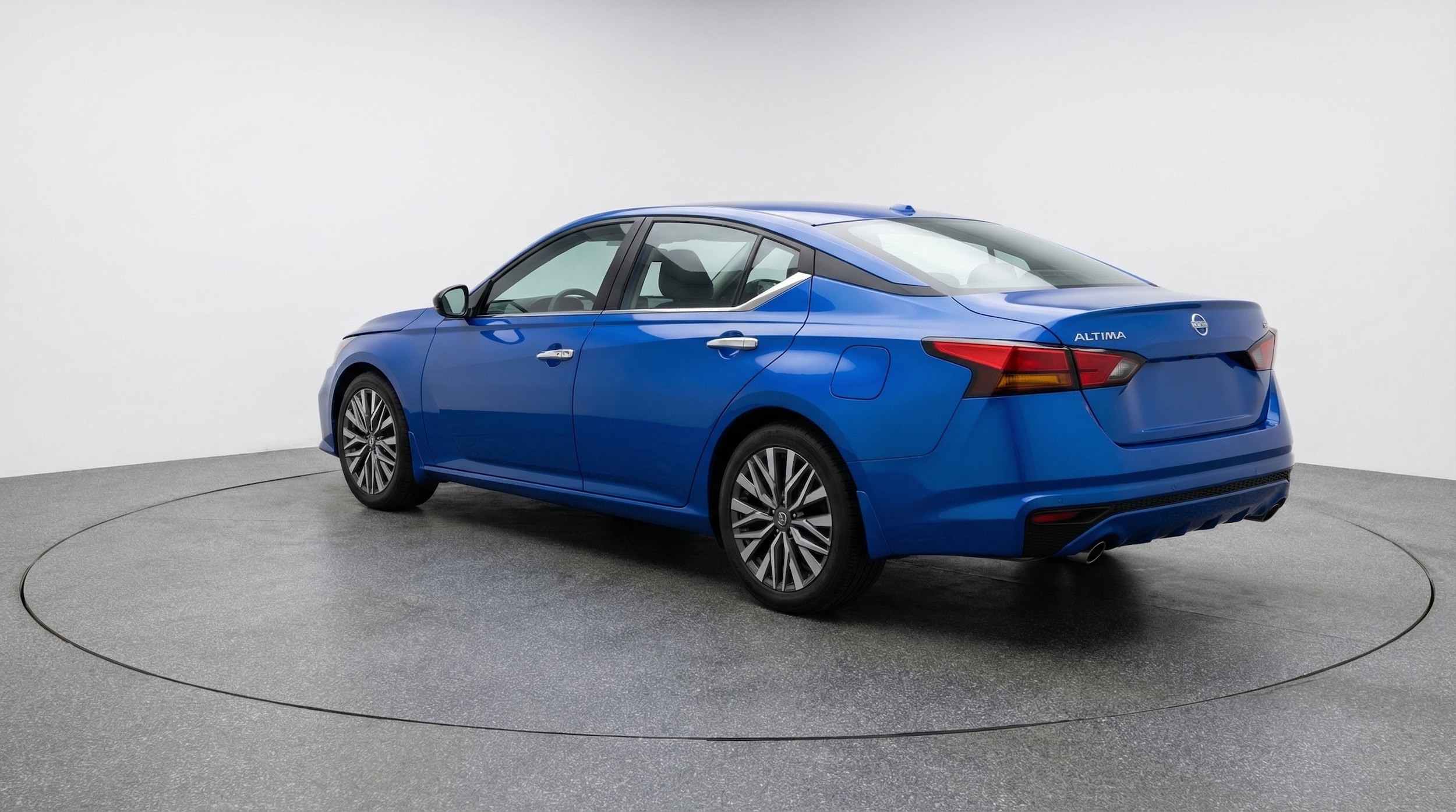 Thumbnail: 2025 Nissan Altima - 5