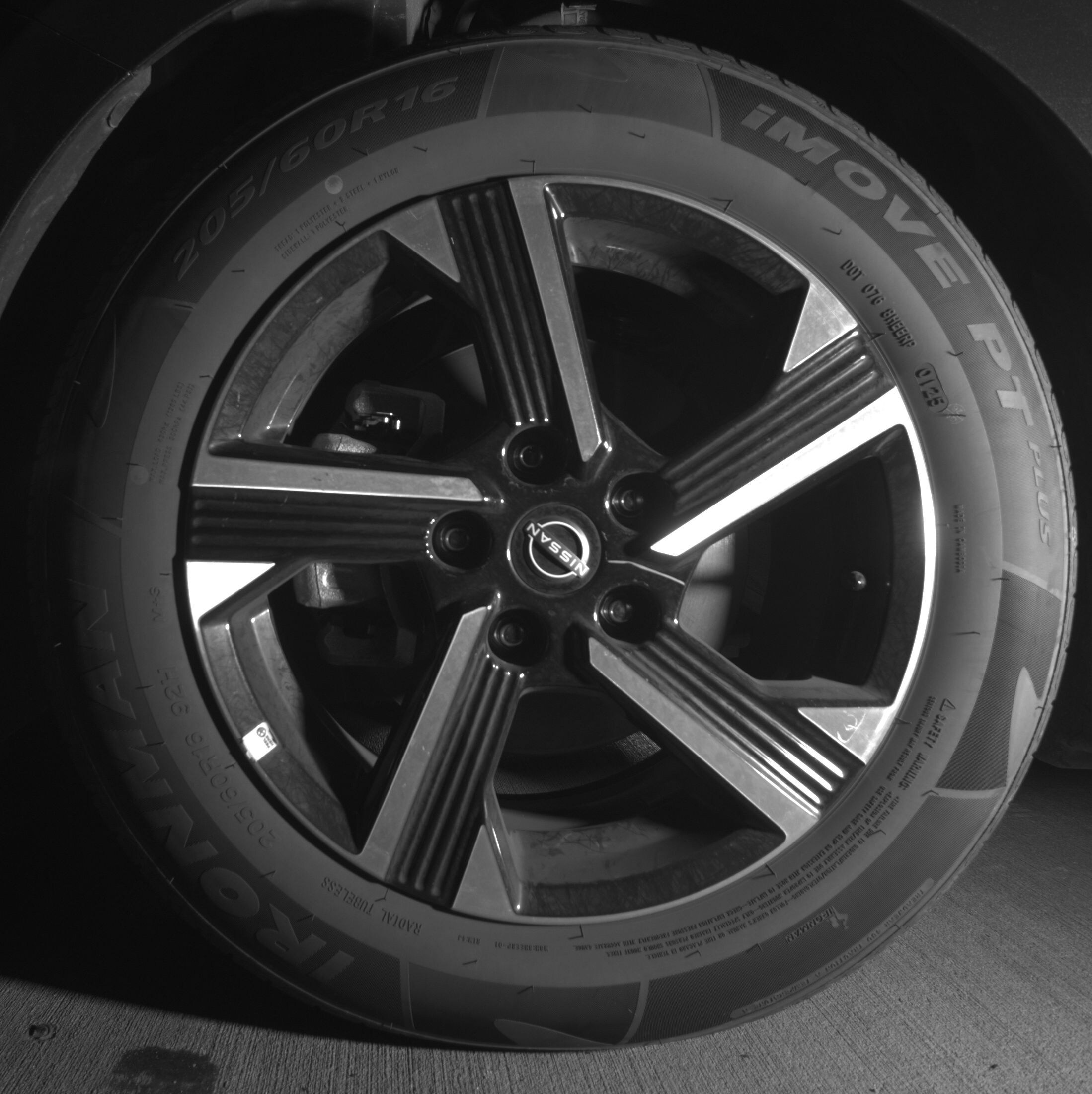 Thumbnail: 2025 Nissan Sentra - 9