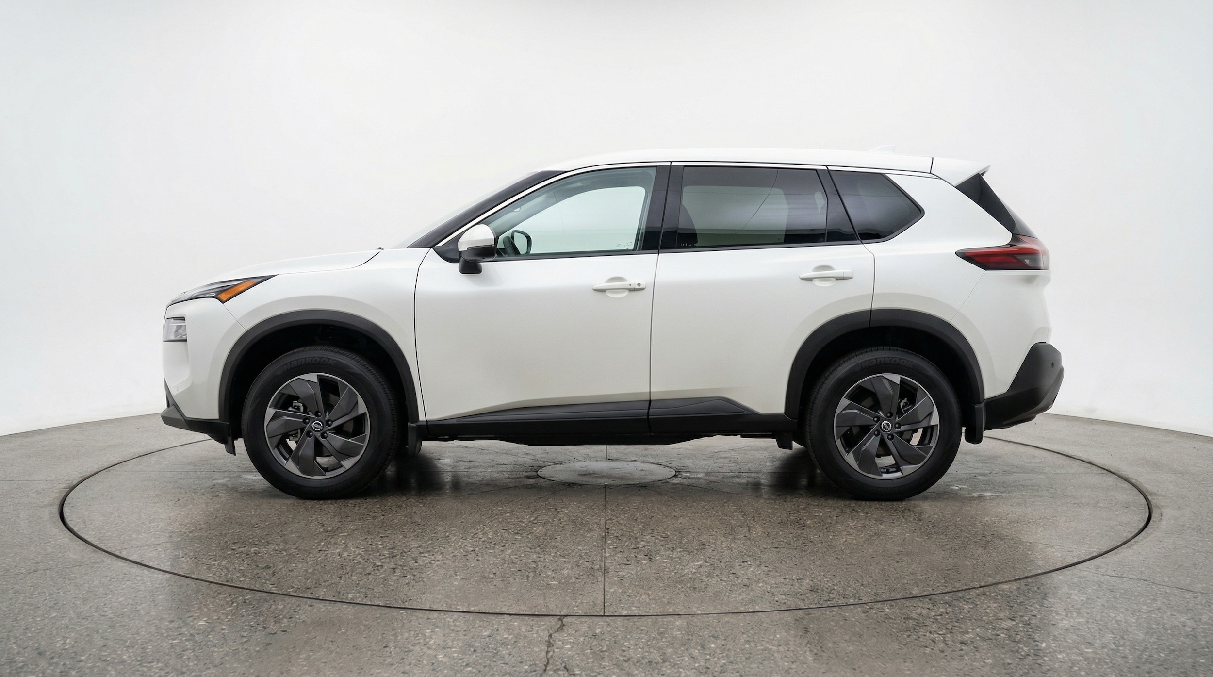 Thumbnail: 2025 Nissan Rogue - 4