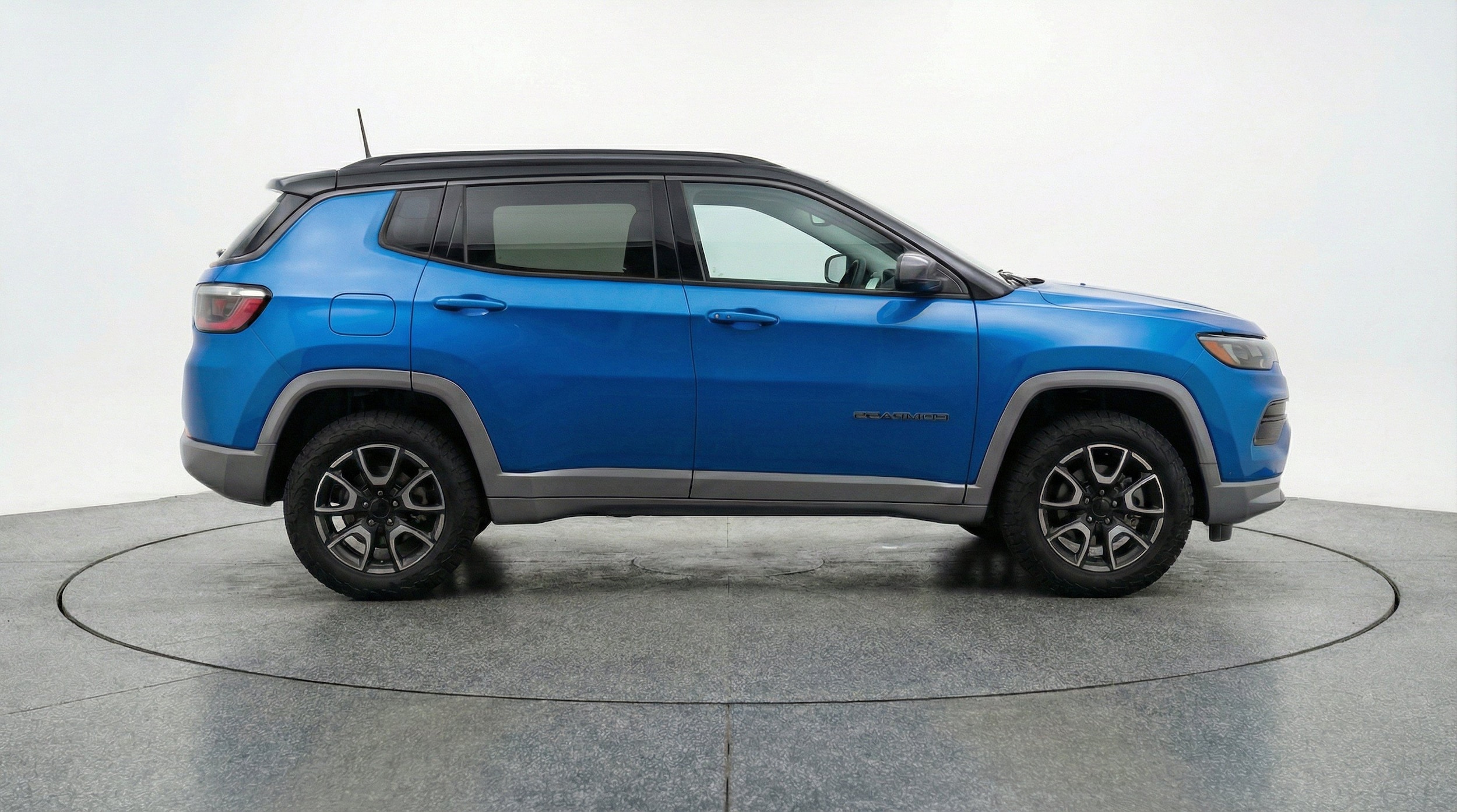 Thumbnail: 2025 Jeep Compass - 11