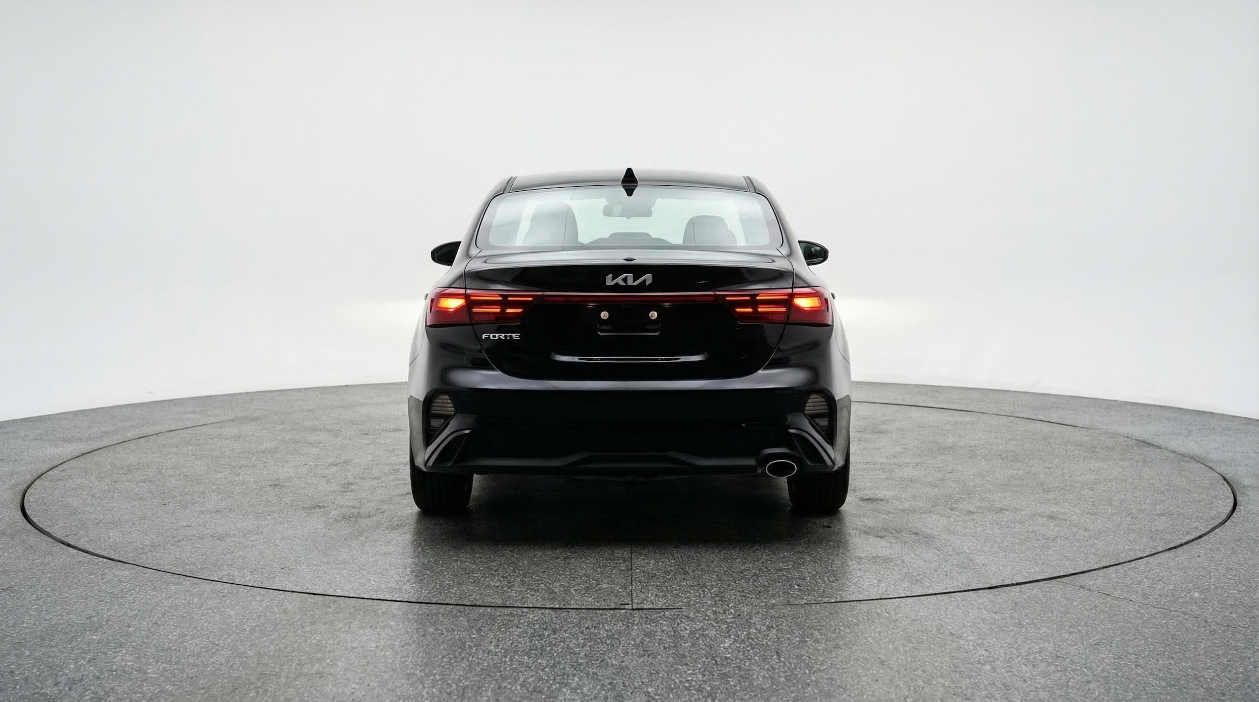 Thumbnail: 2024 Kia Forte - 6