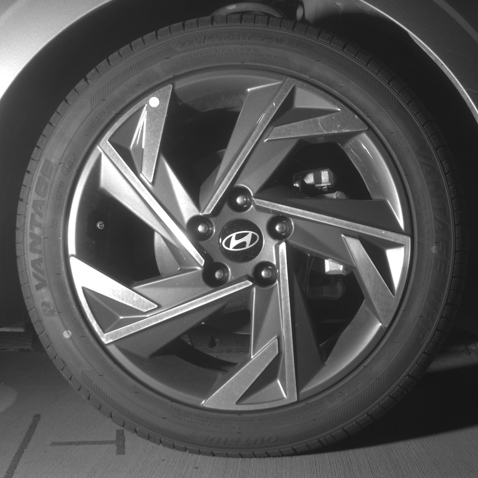 Thumbnail: 2025 Hyundai Elantra - 13