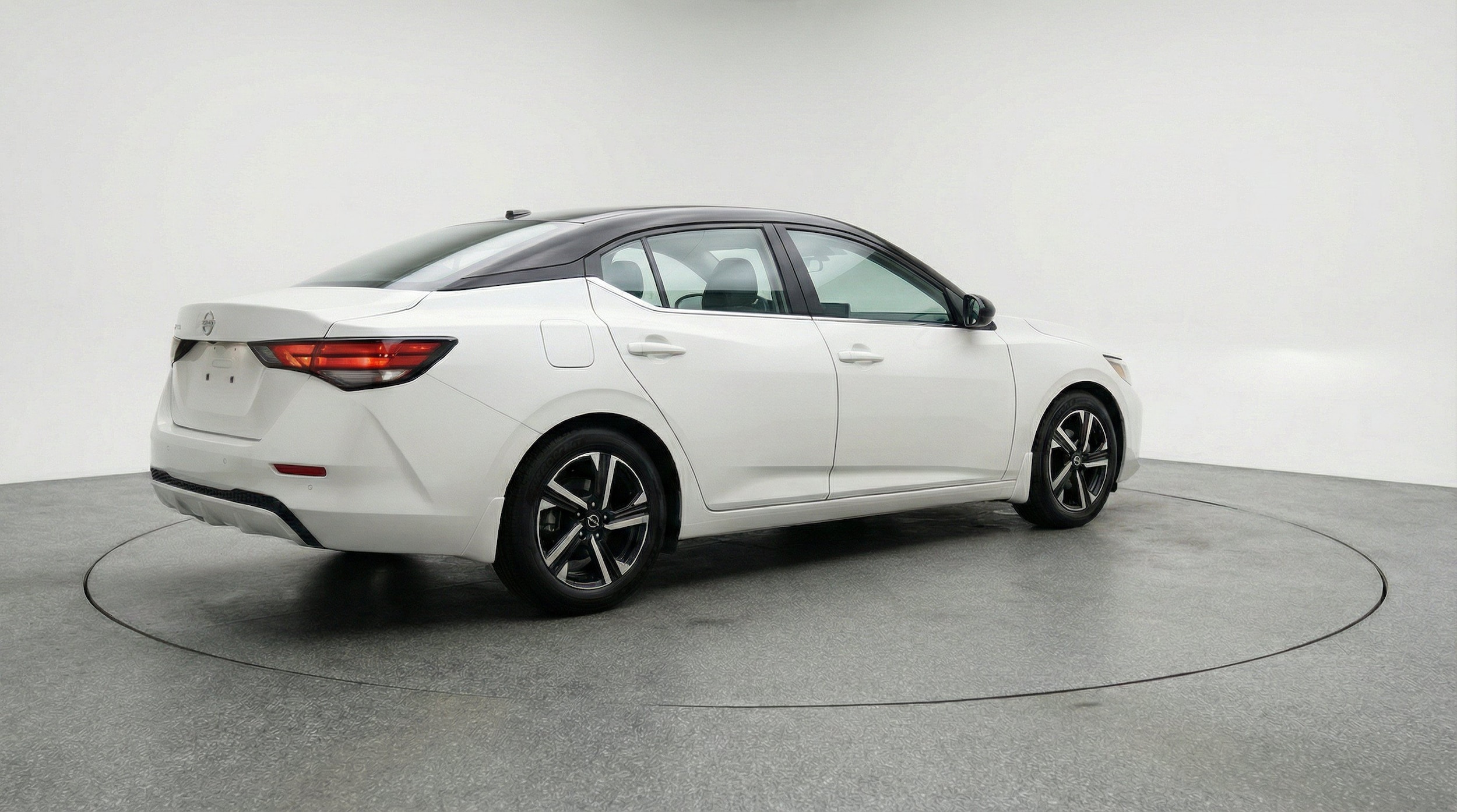 Thumbnail: 2025 Nissan Sentra - 9
