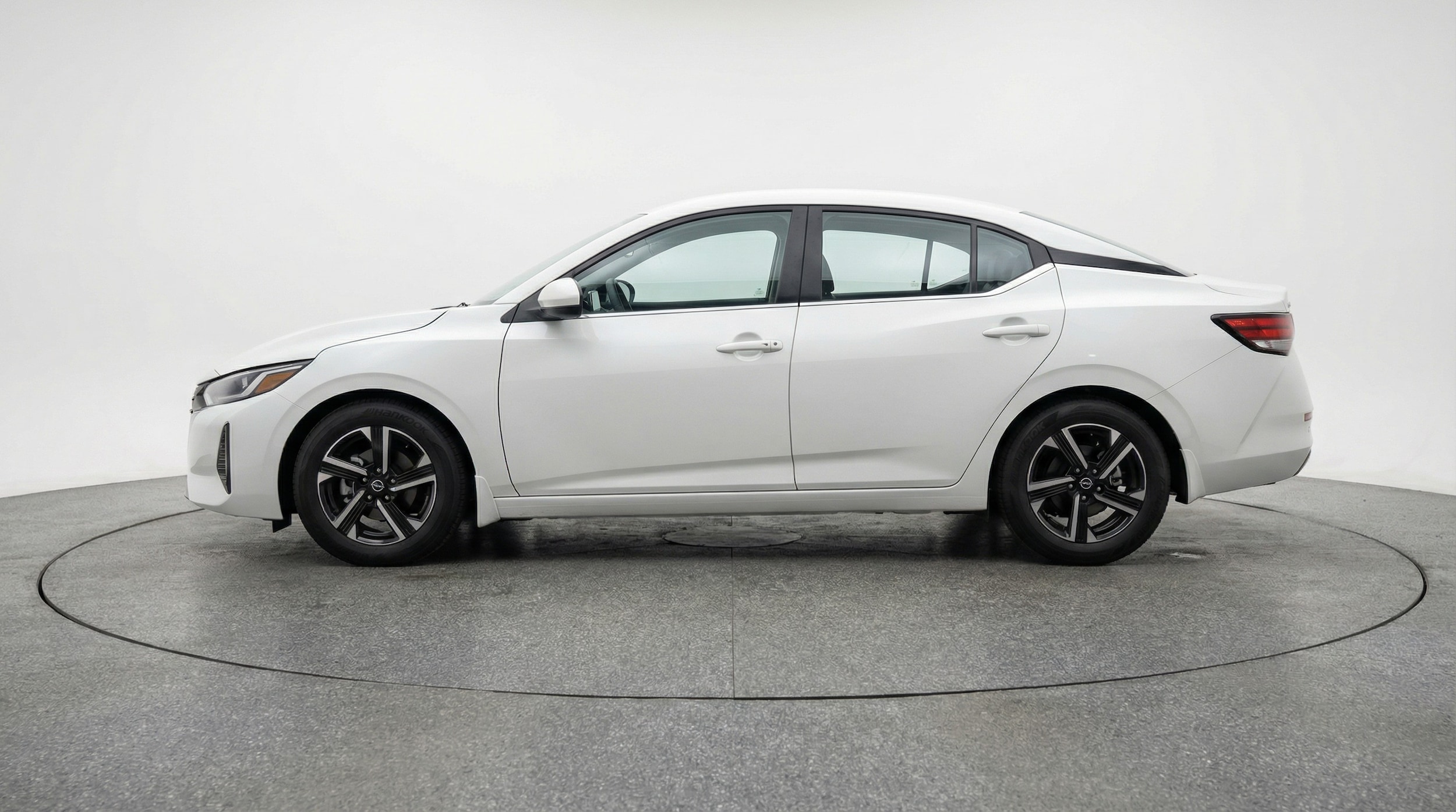 Thumbnail: 2025 Nissan Sentra - 4