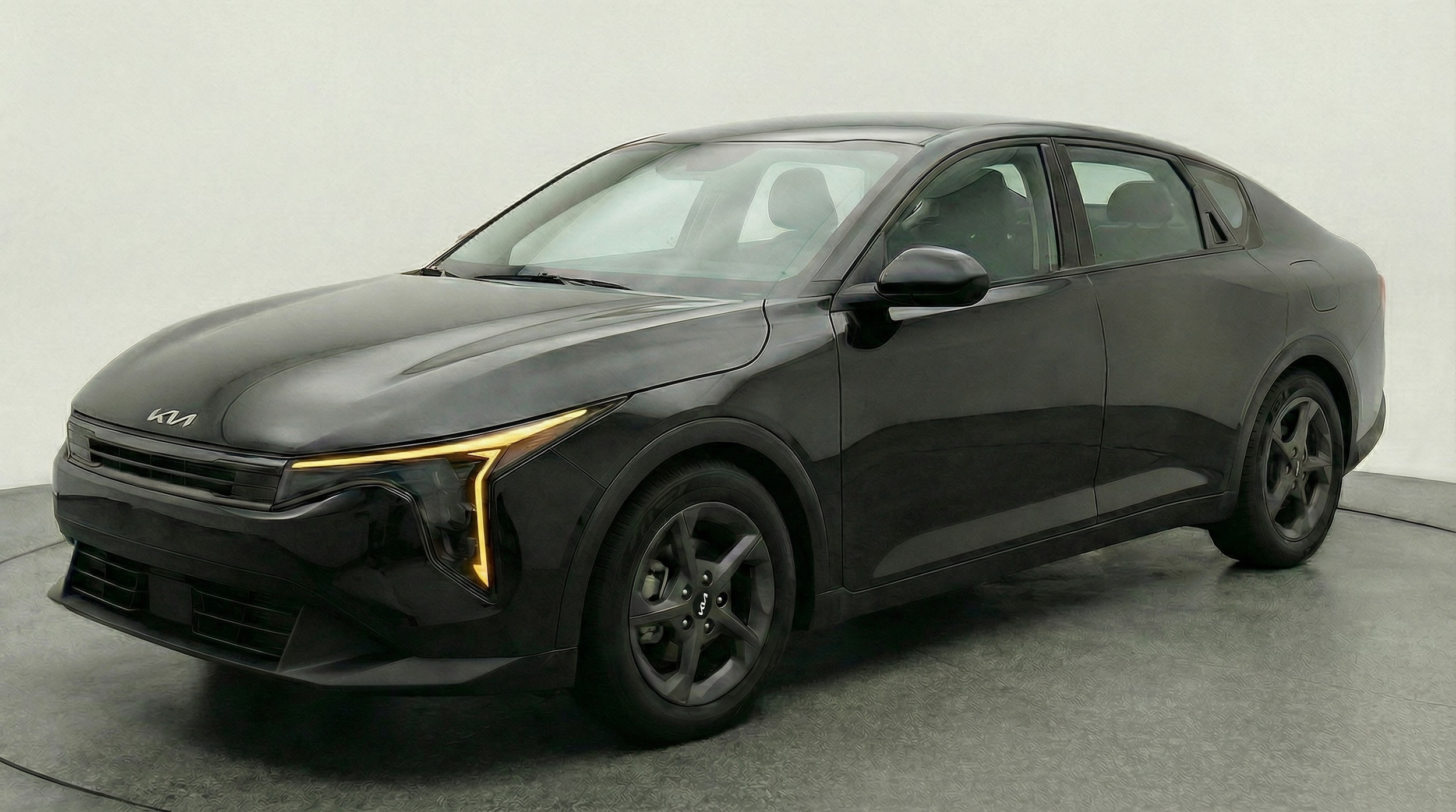 Thumbnail: 2025 Kia K4 - 3