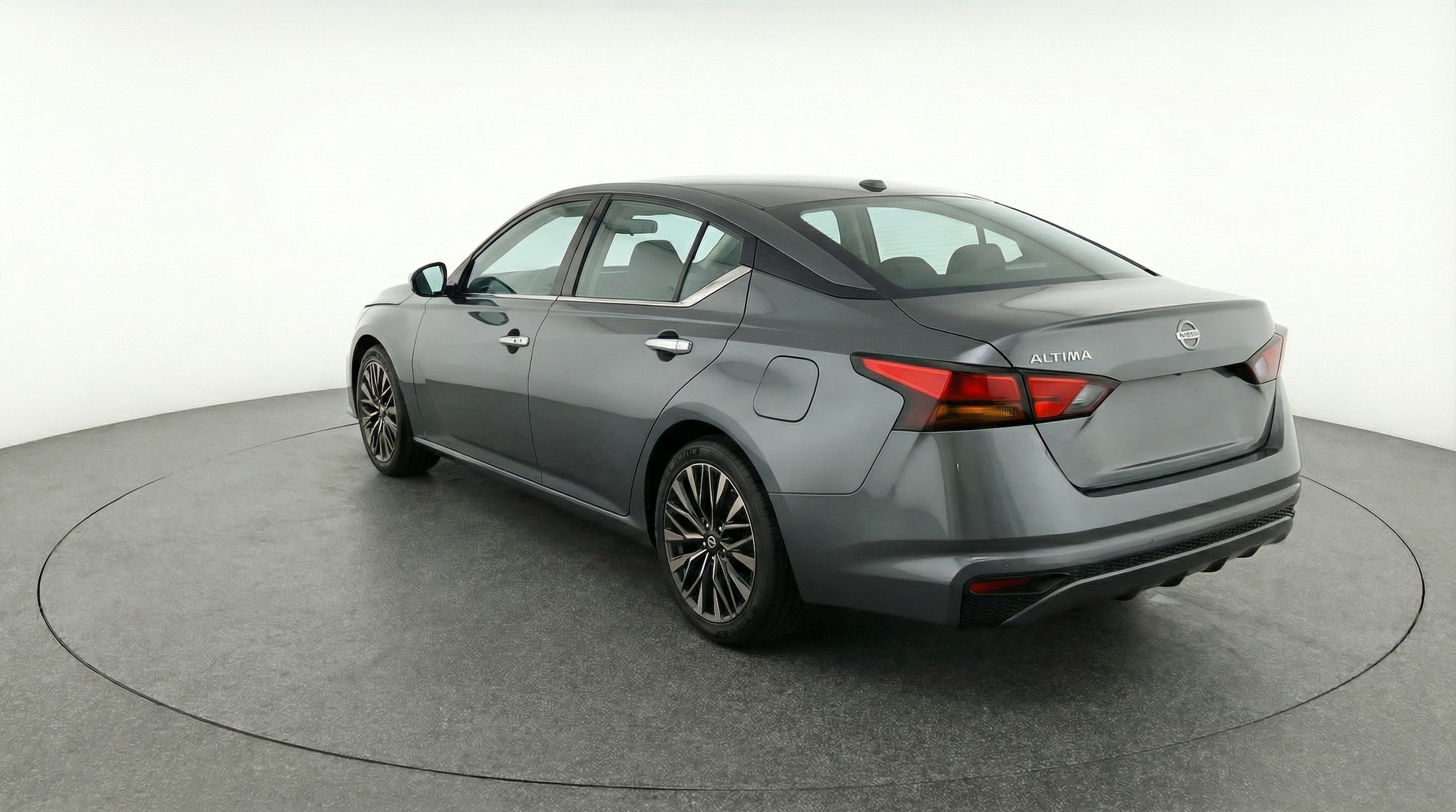 Thumbnail: 2025 Nissan Altima - 5