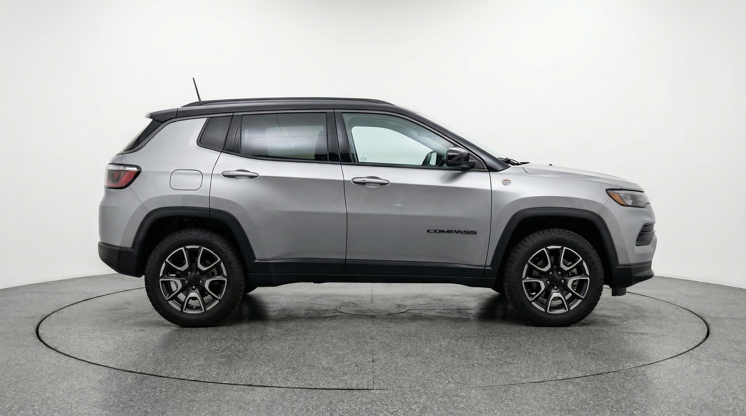 Thumbnail: 2025 Jeep Compass - 8