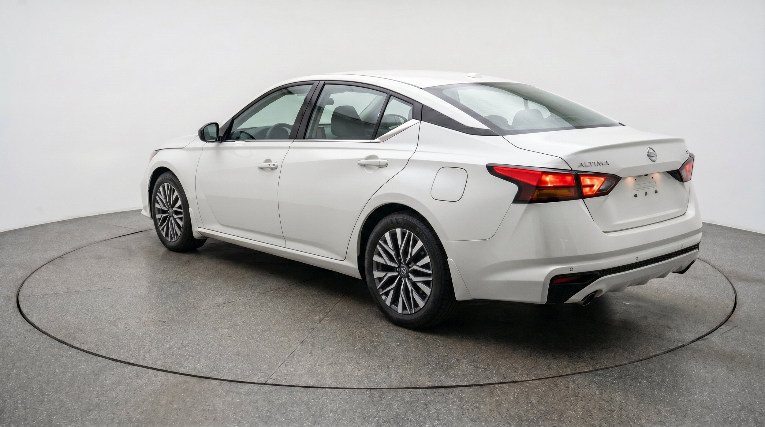 Thumbnail: 2026 Nissan Altima - 6