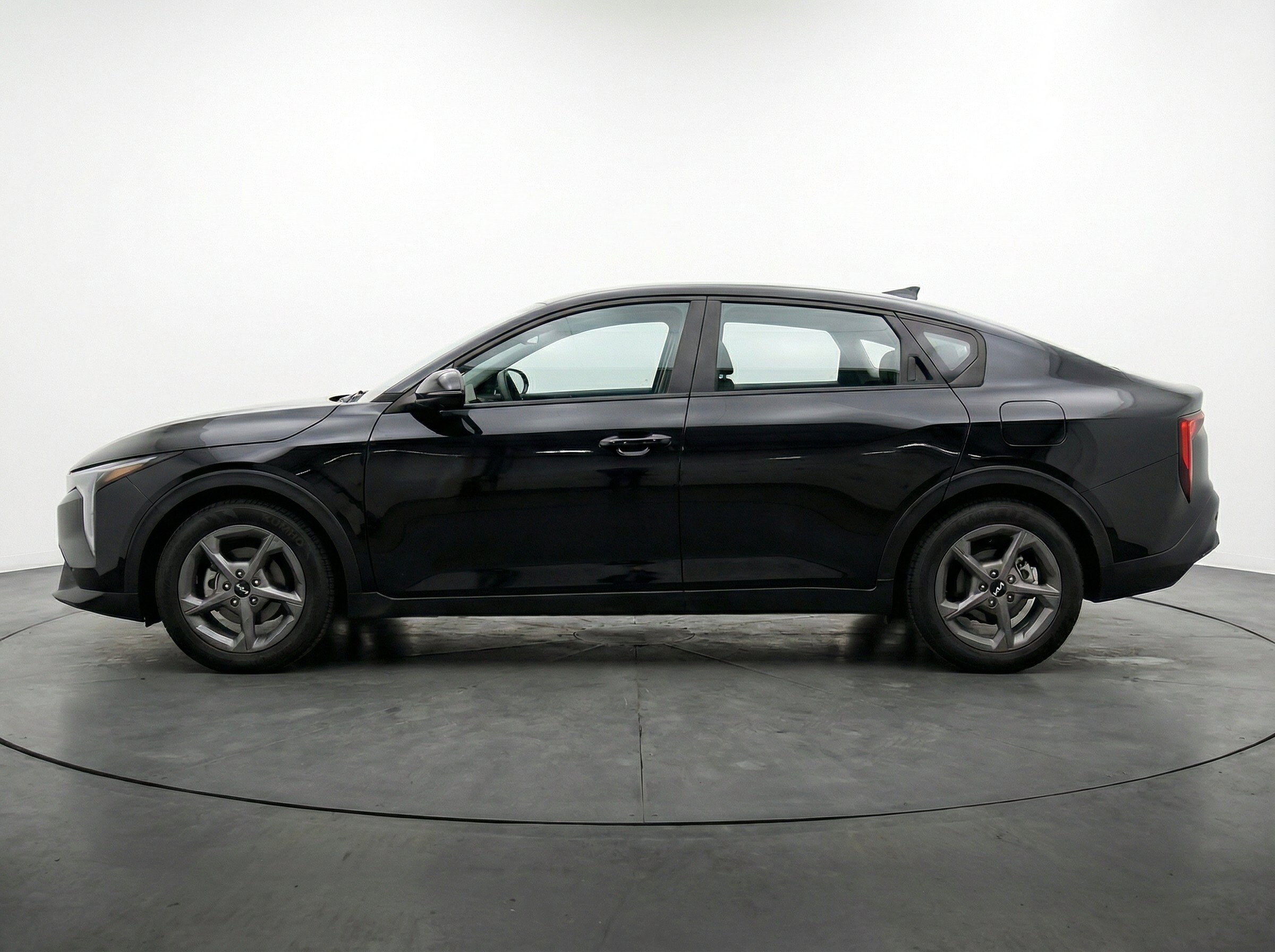 Thumbnail: 2025 Kia K4 - 5
