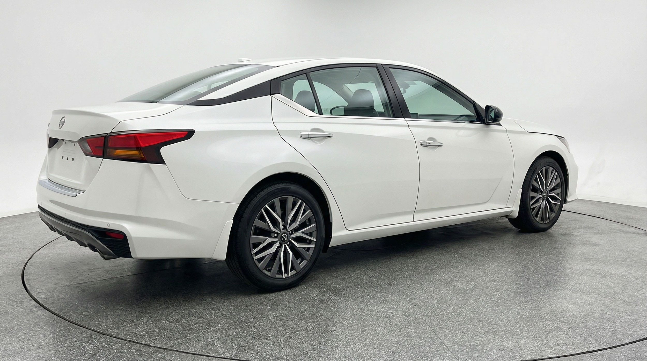 Thumbnail: 2025 Nissan Altima - 7