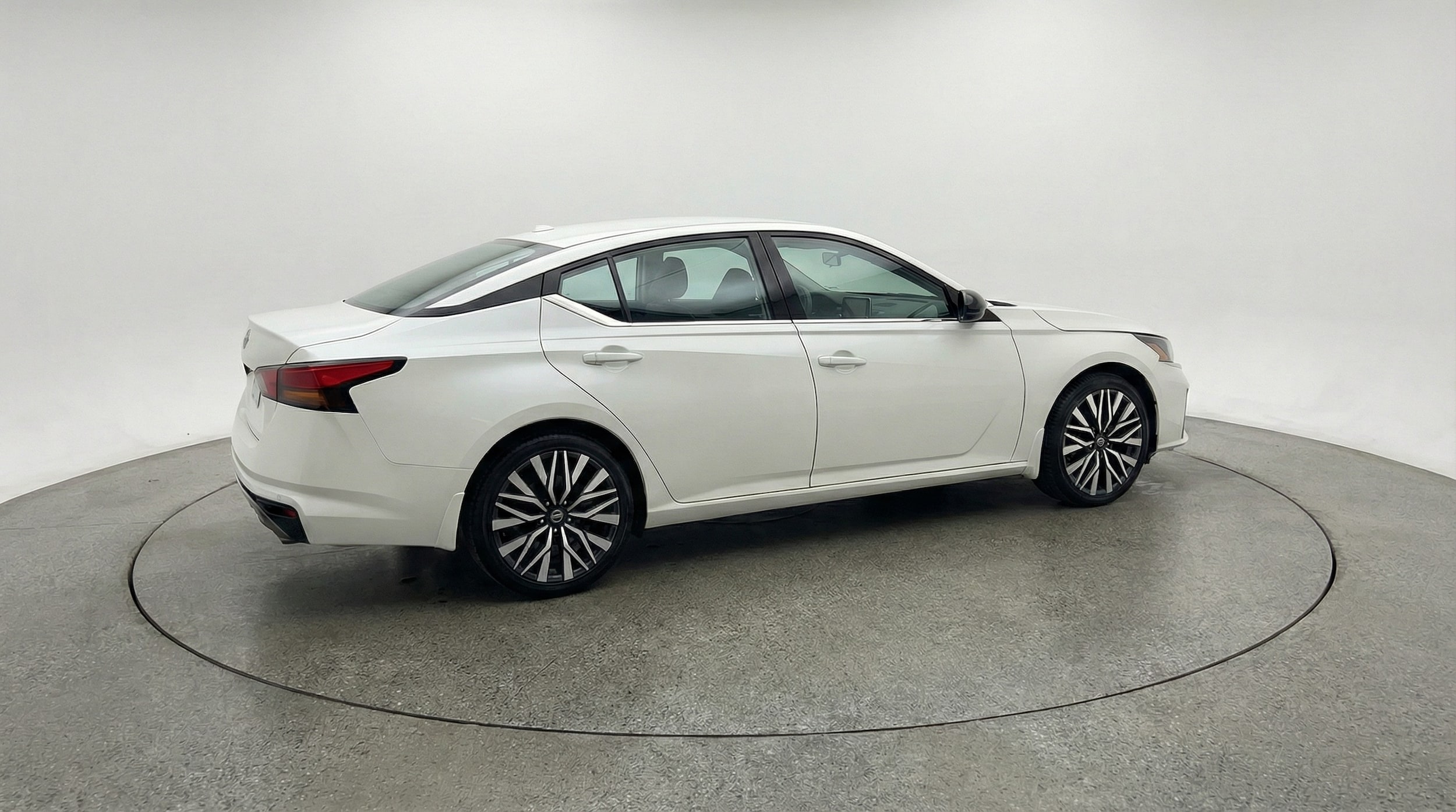 Thumbnail: 2025 Nissan Altima - 7