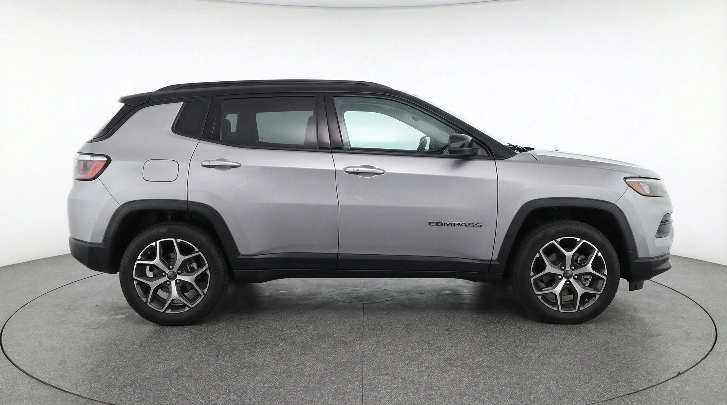 Thumbnail: 2025 Jeep Compass - 11