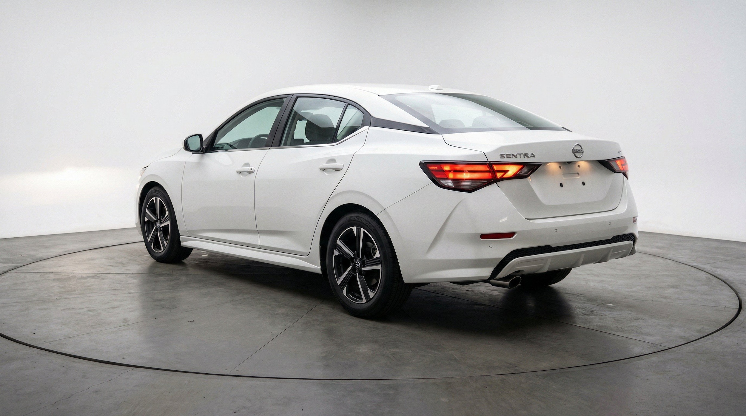 Thumbnail: 2025 Nissan Sentra - 6