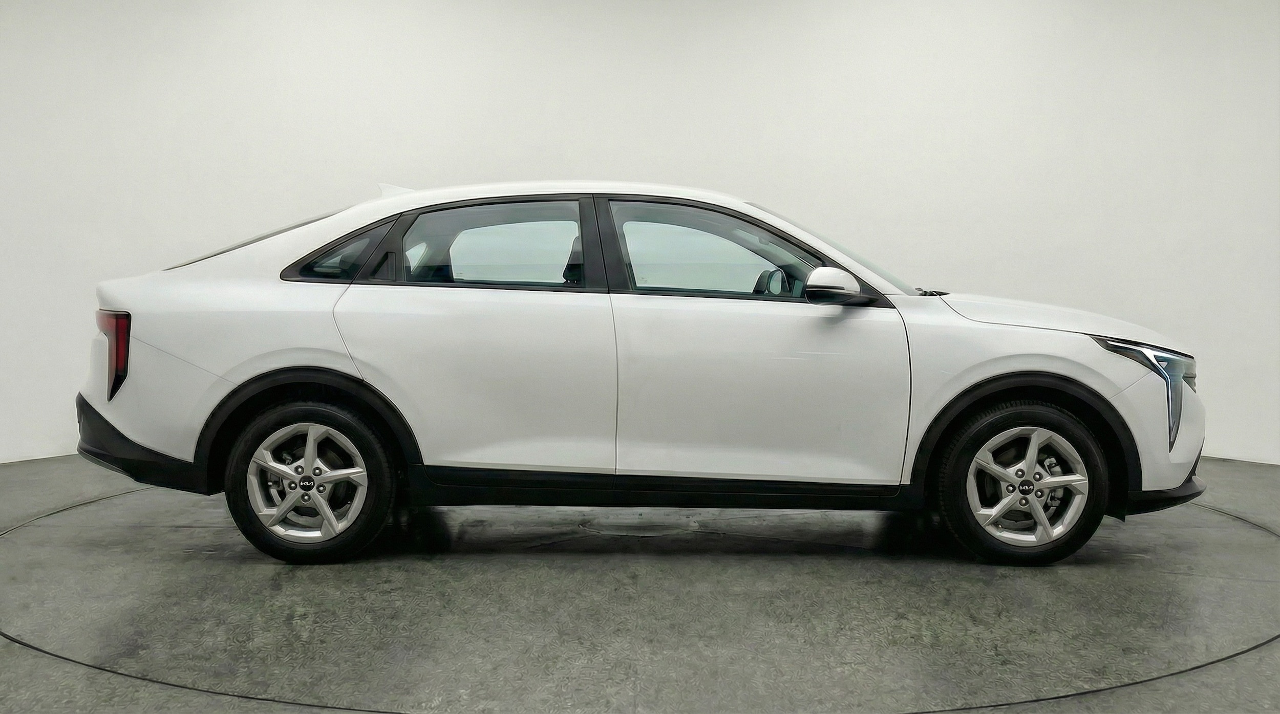 Thumbnail: 2025 Kia K4 - 8