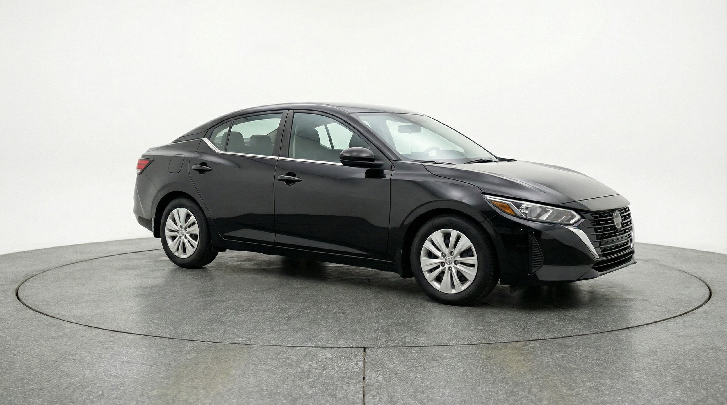 Thumbnail: 2025 Nissan Sentra - 1