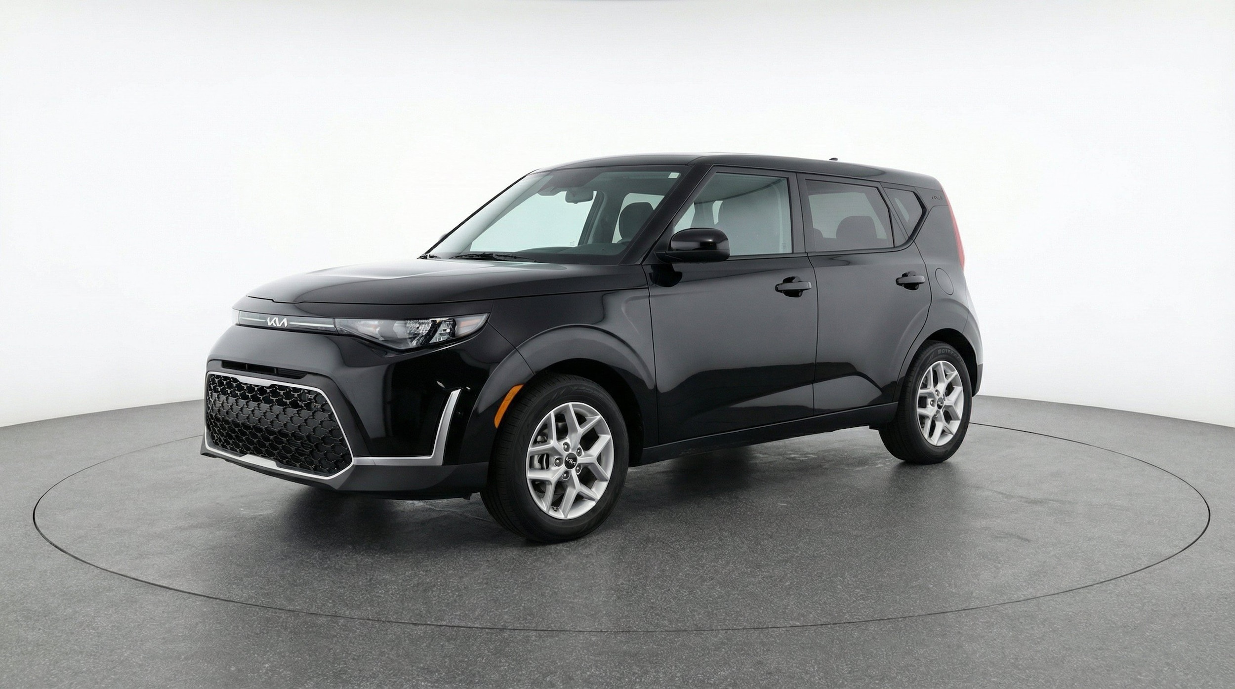 Thumbnail: 2025 Kia Soul - 3
