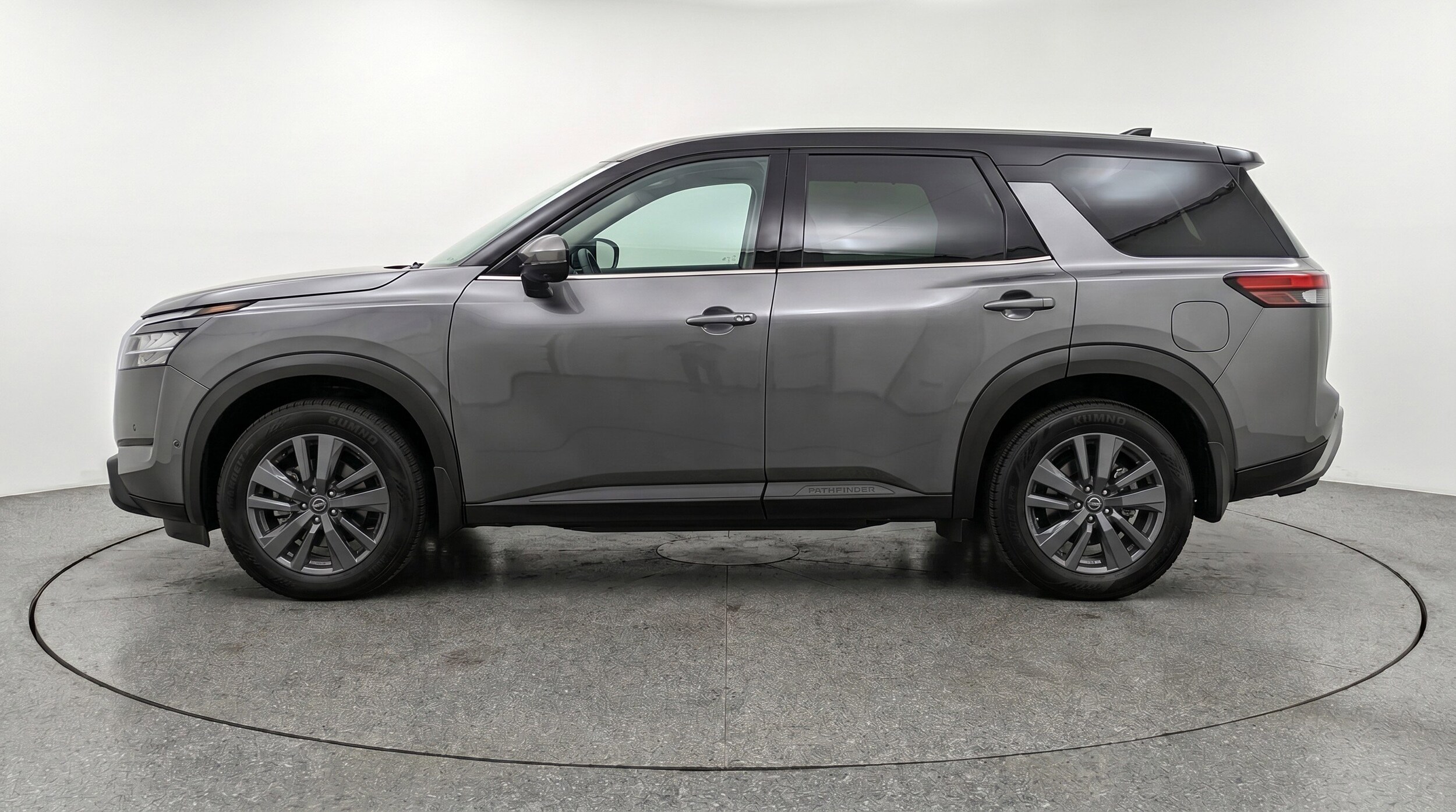 Thumbnail: 2025 Nissan Pathfinder - 5