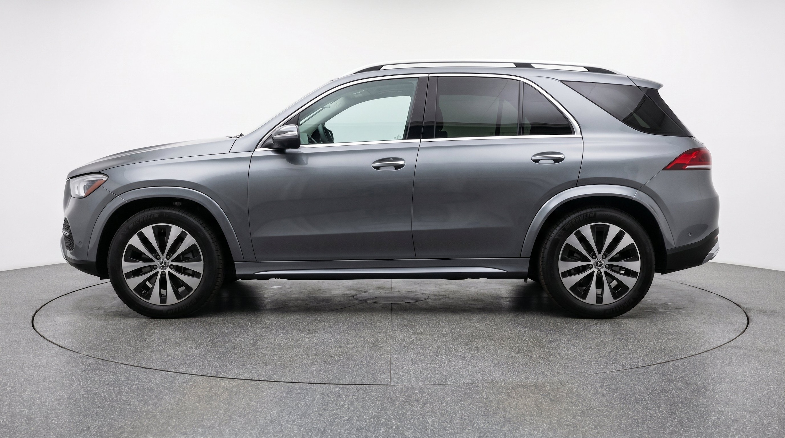 Thumbnail: 2026 Mercedes-Benz GLE - 5