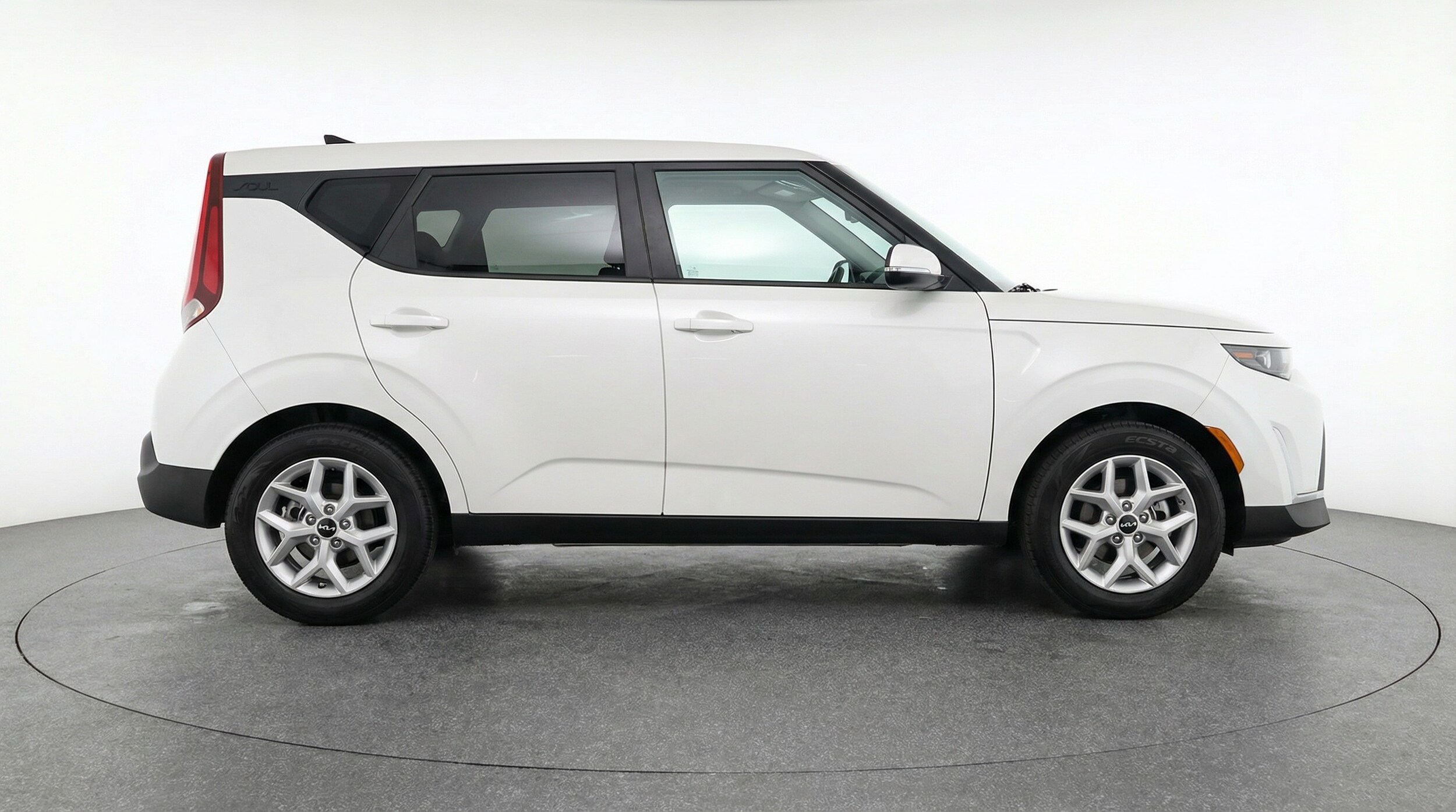 Thumbnail: 2025 Kia Soul - 8