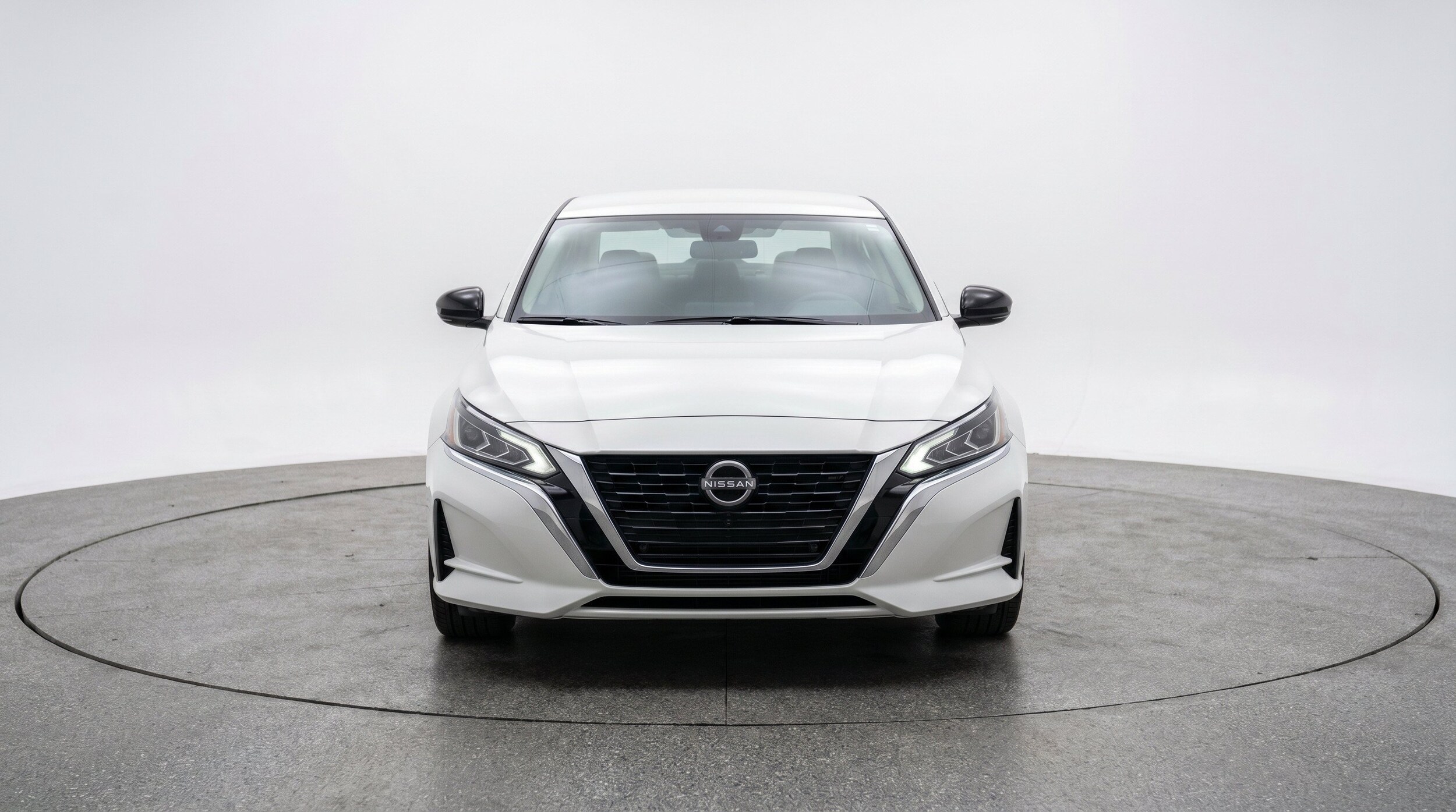 Thumbnail: 2025 Nissan Altima - 2