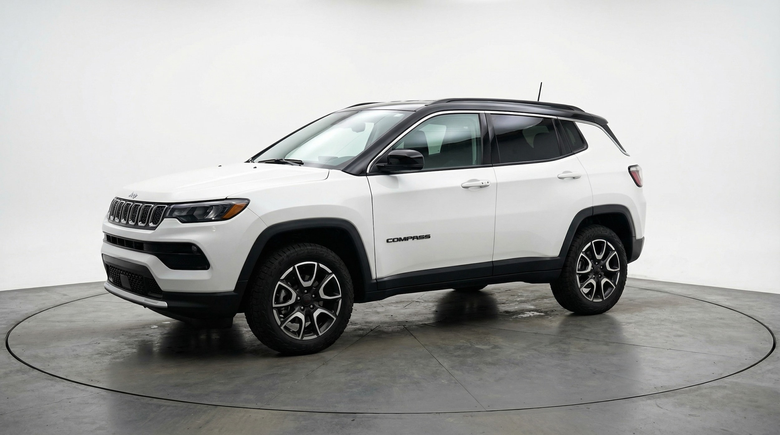Thumbnail: 2025 Jeep Compass - 3