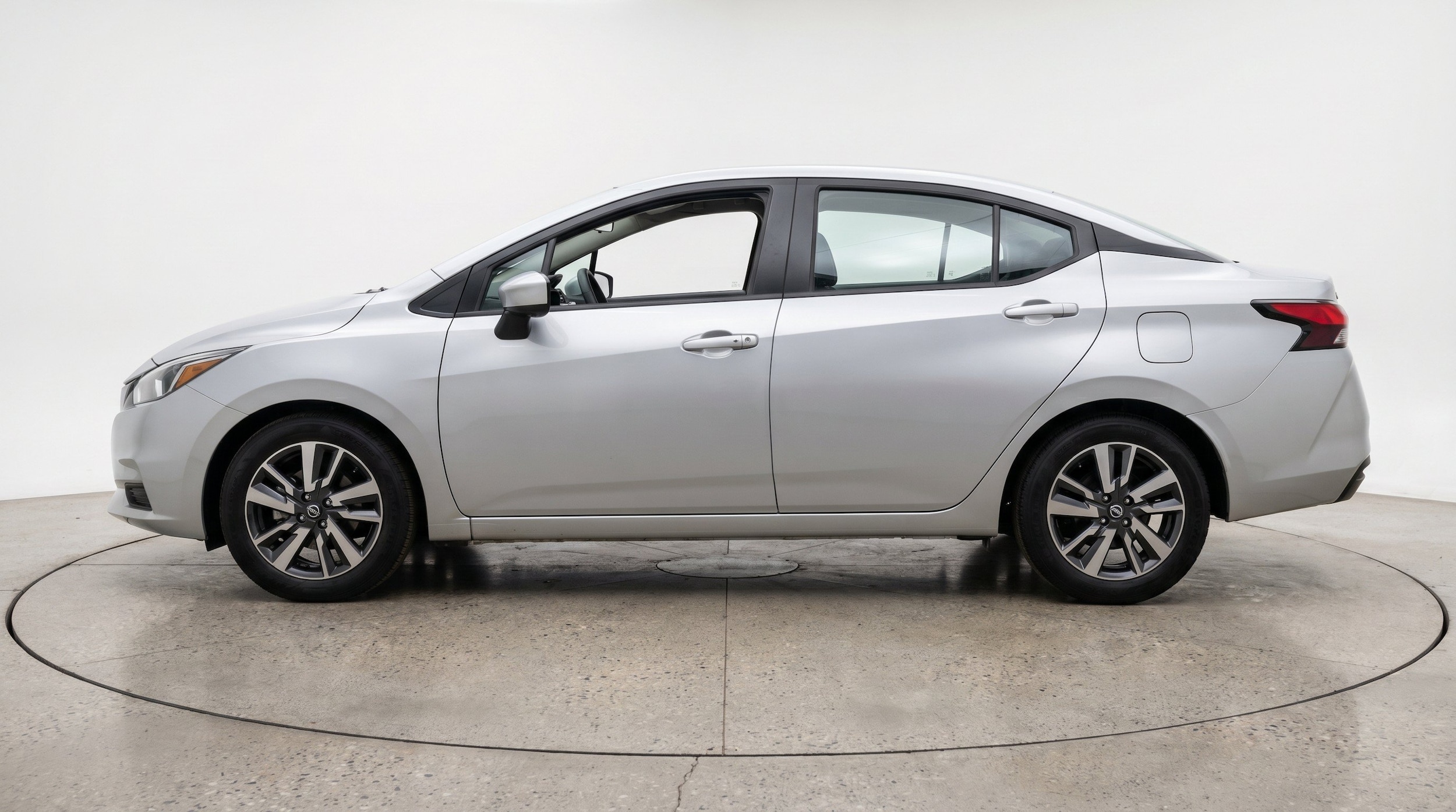 Thumbnail: 2025 Nissan Versa - 5