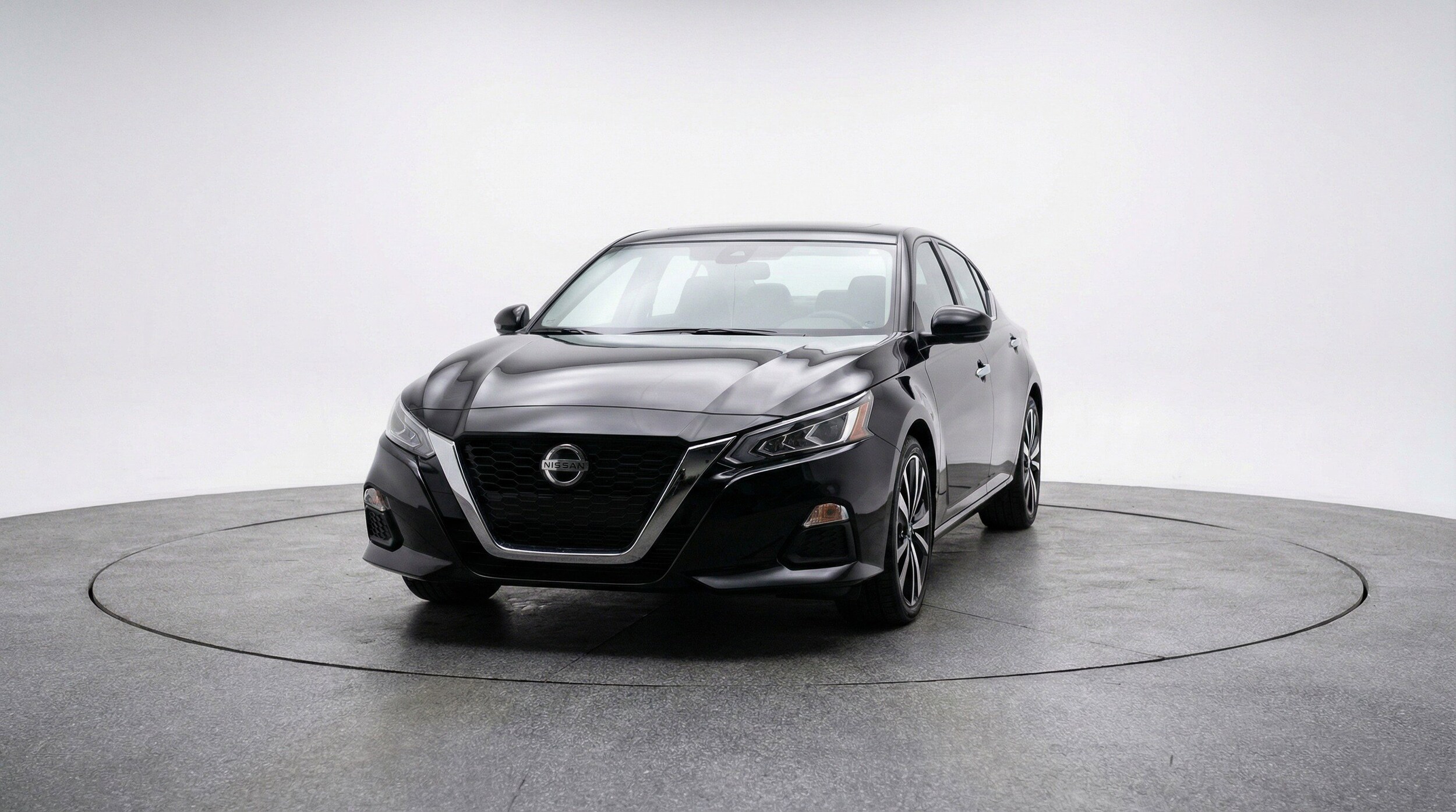 Thumbnail: 2025 Nissan Altima - 2