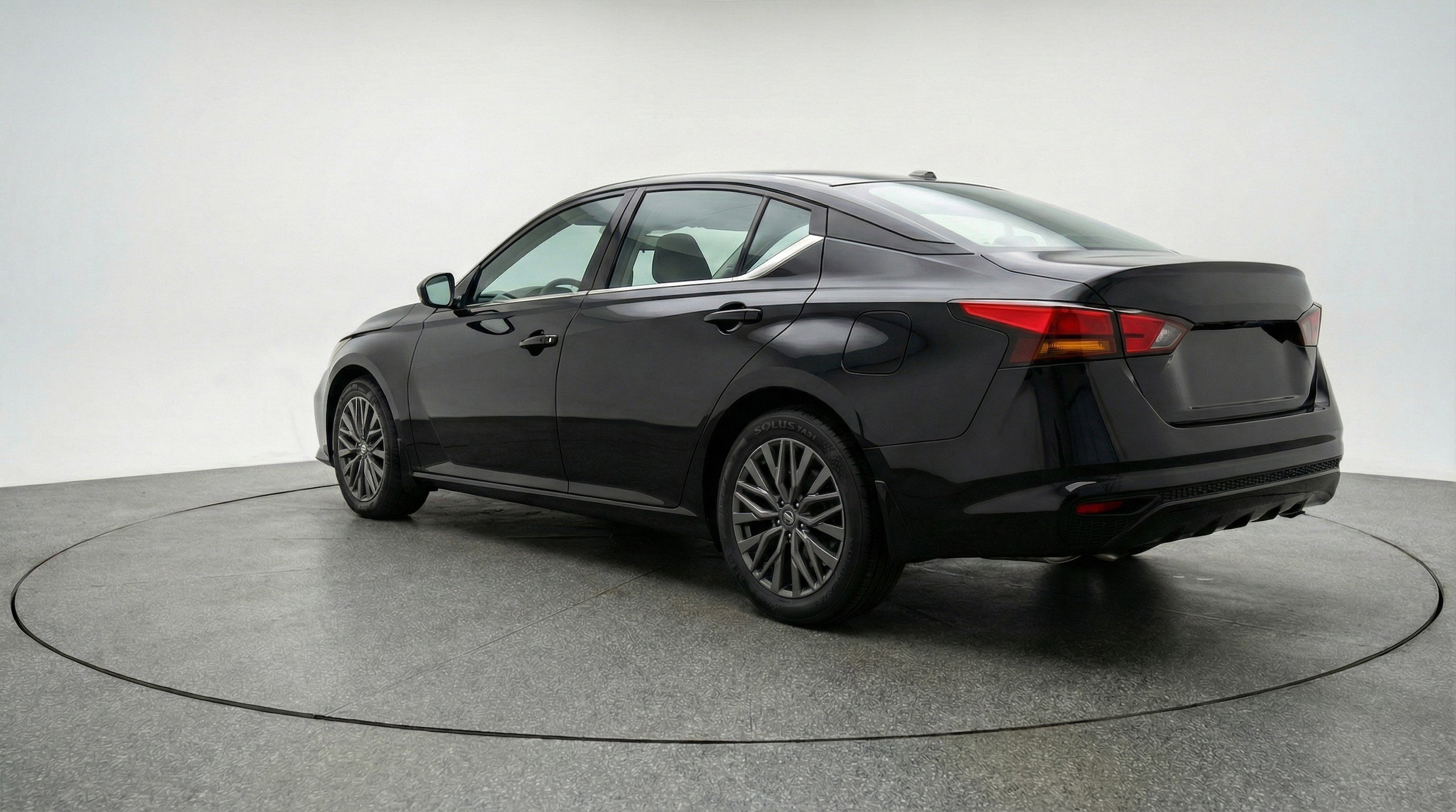 Thumbnail: 2025 Nissan Altima - 6