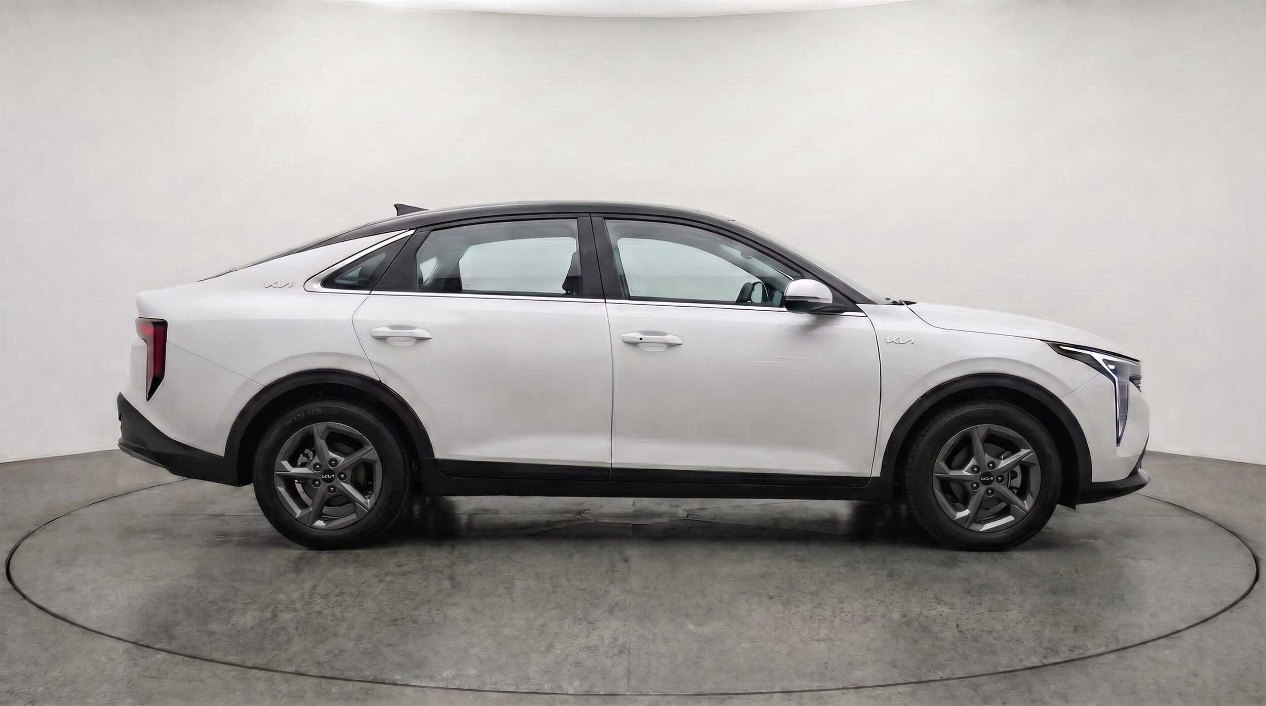Thumbnail: 2025 Kia K4 - 11