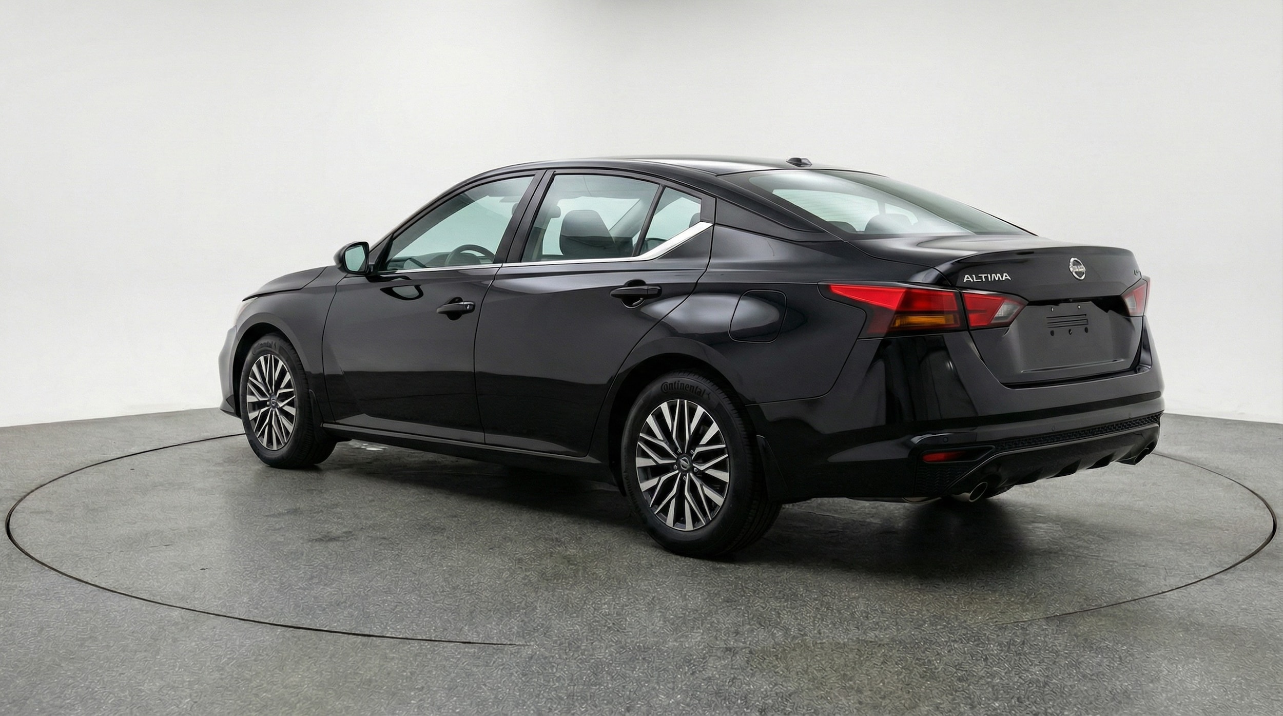 Thumbnail: 2025 Nissan Altima - 5