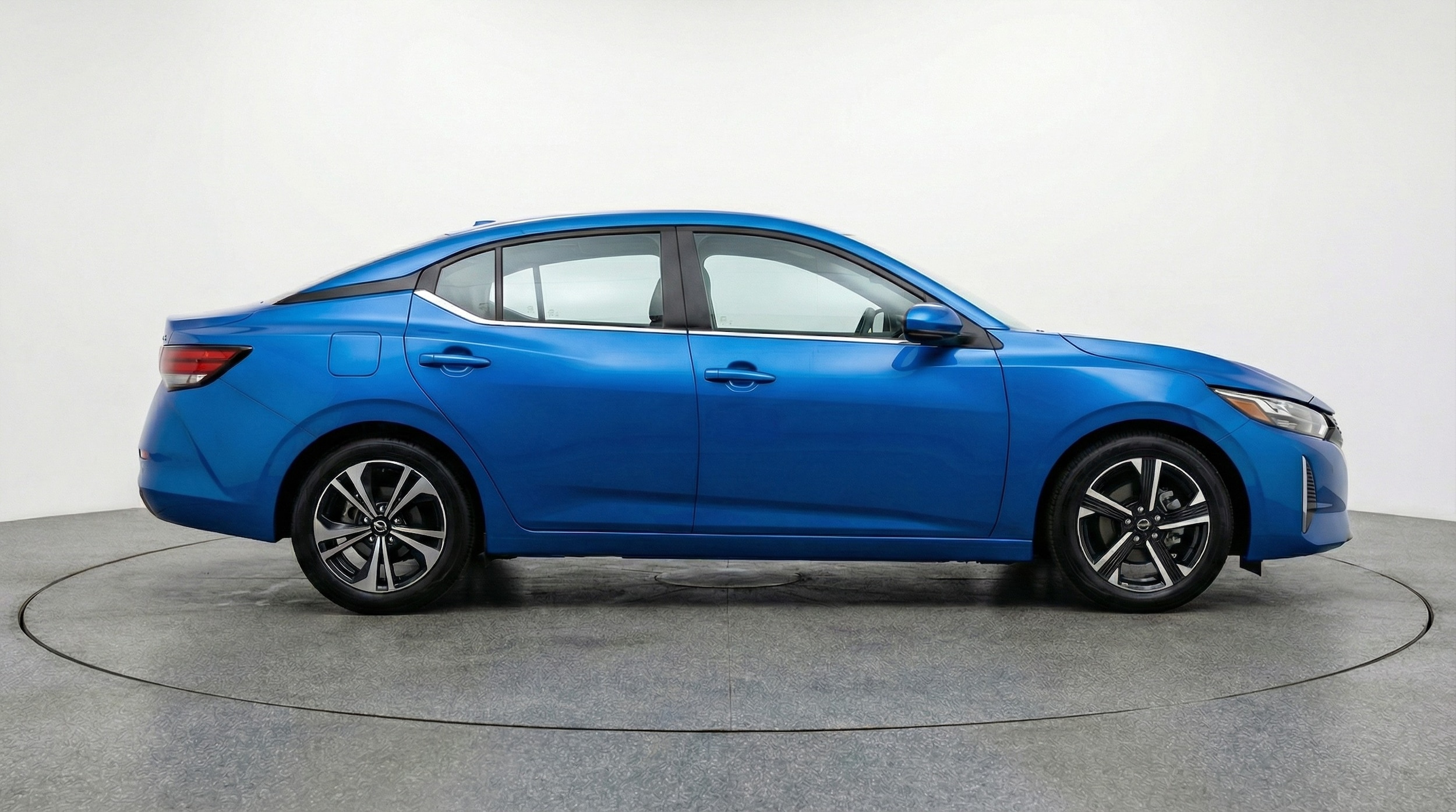 Thumbnail: 2025 Nissan Sentra - 8