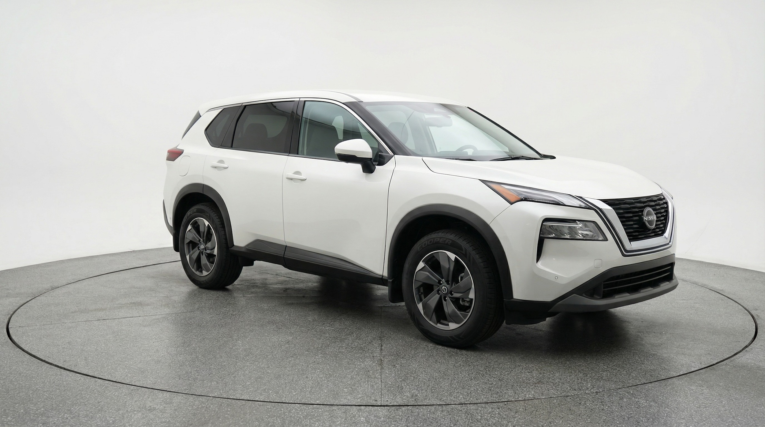 Thumbnail: 2025 Nissan Rogue - 1