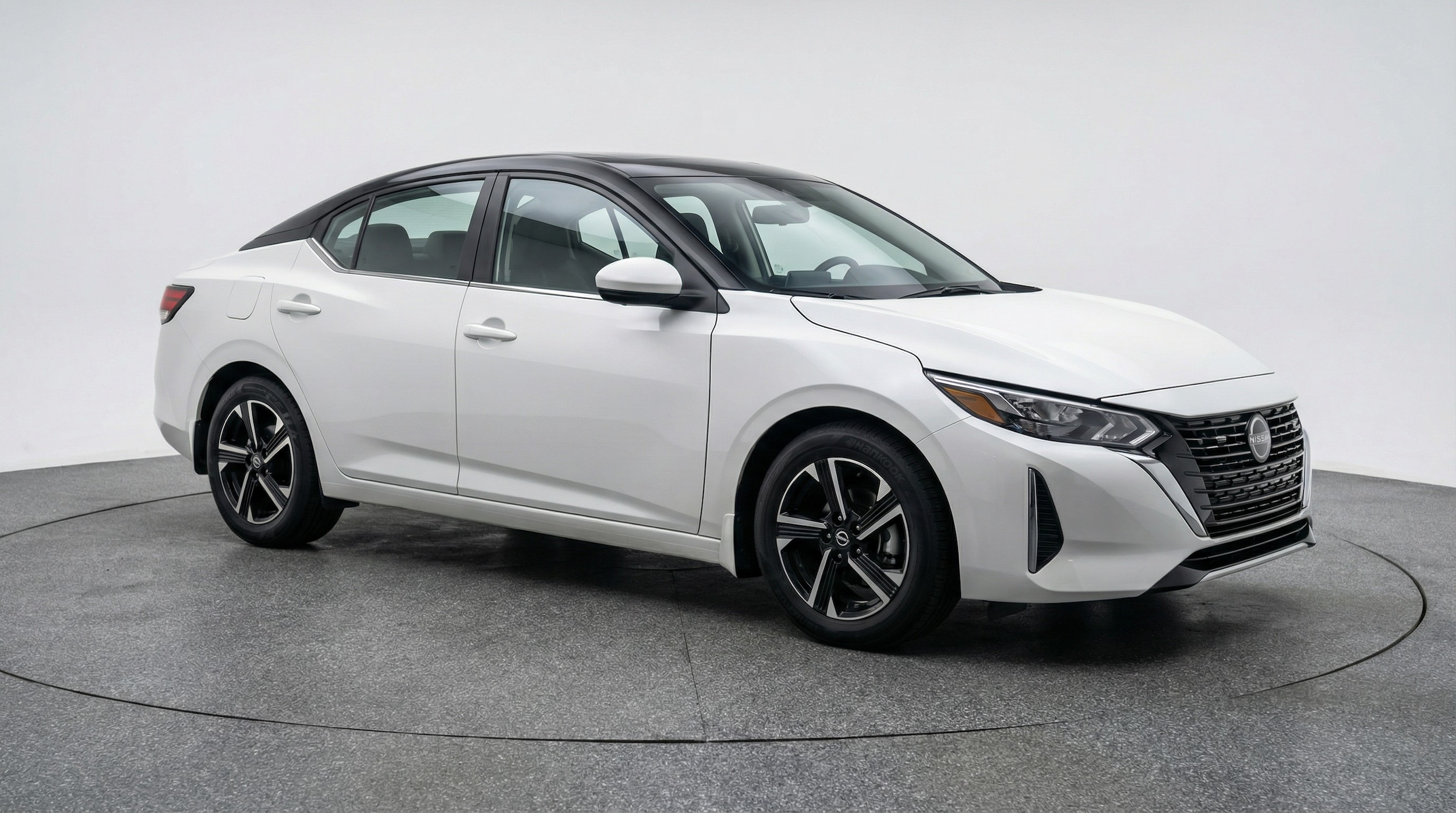 Thumbnail: 2025 Nissan Sentra - 1