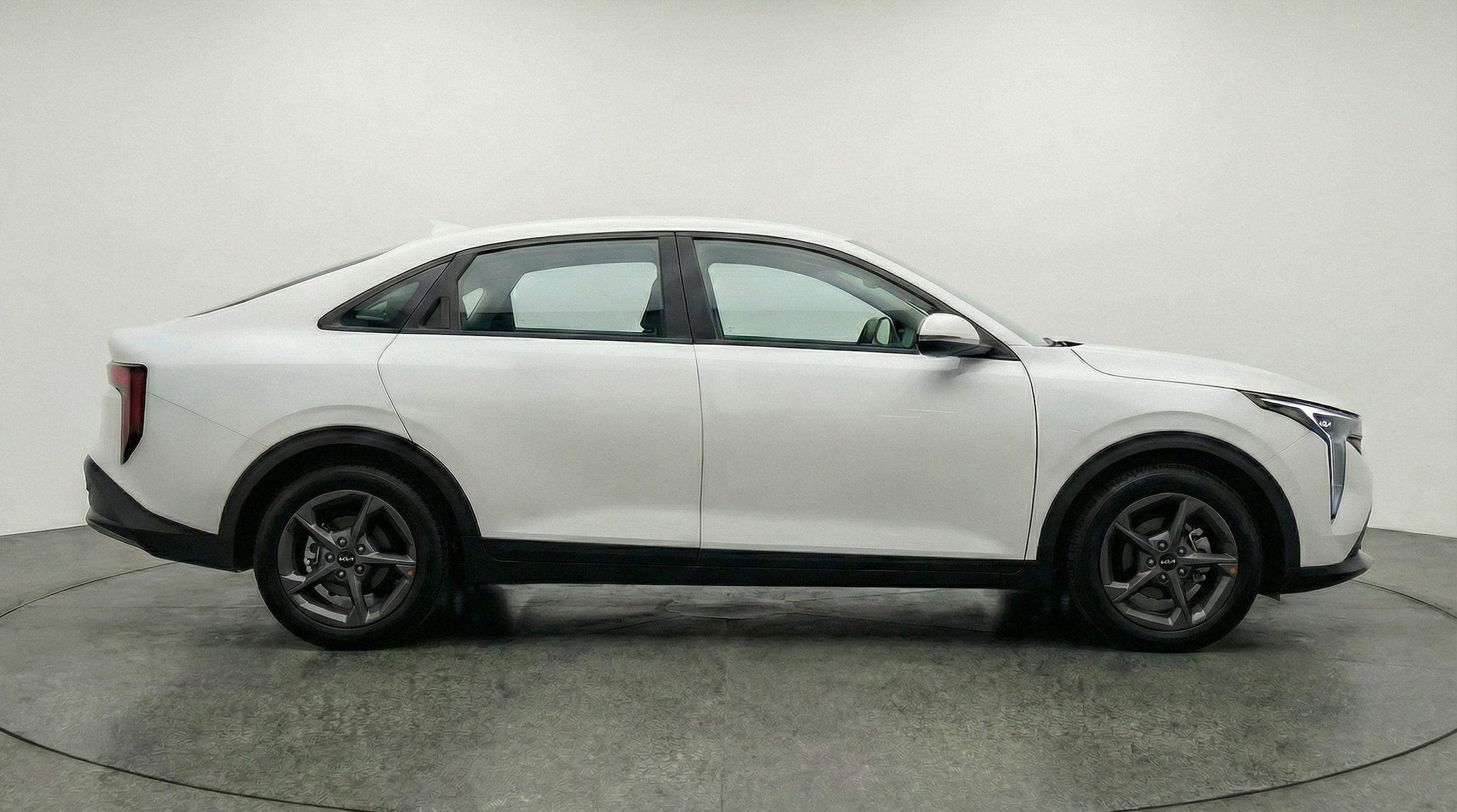 Thumbnail: 2025 Kia K4 - 8