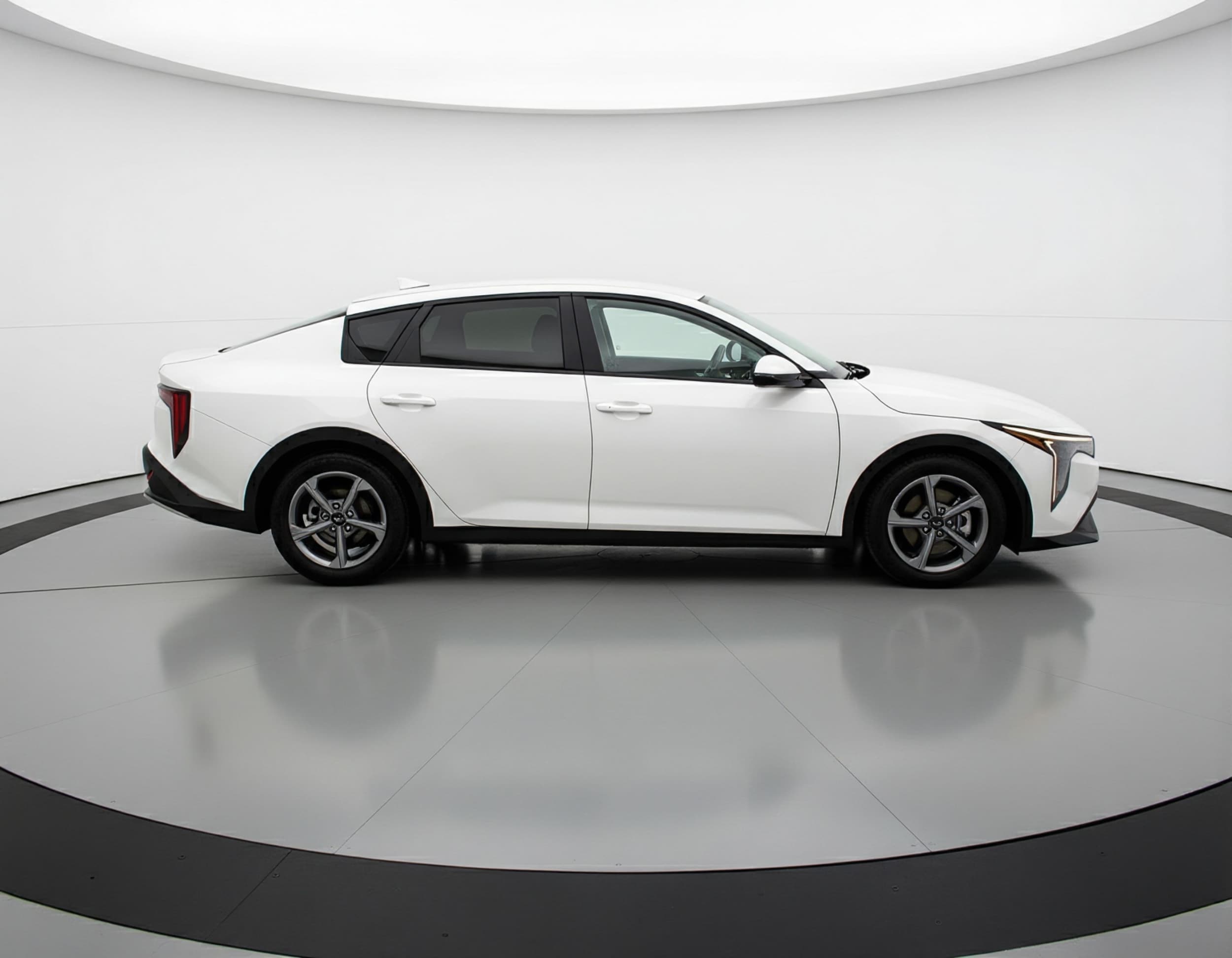 Thumbnail: 2025 Kia K4 - 8