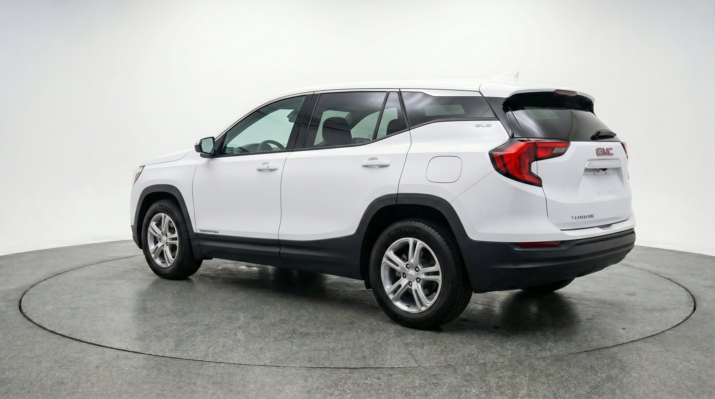 Thumbnail: 2024 GMC Terrain - 6