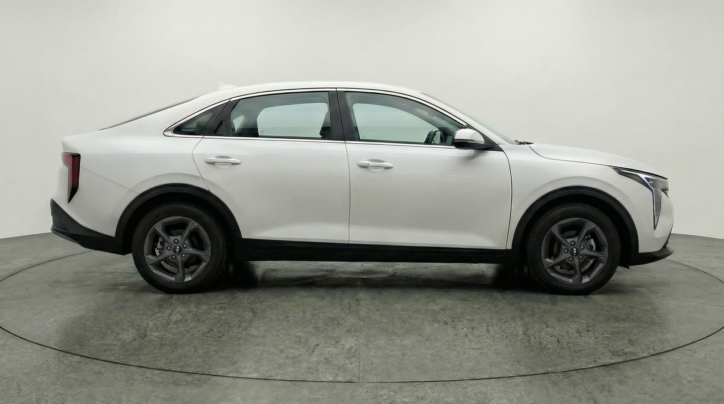 Thumbnail: 2025 Kia K4 - 8