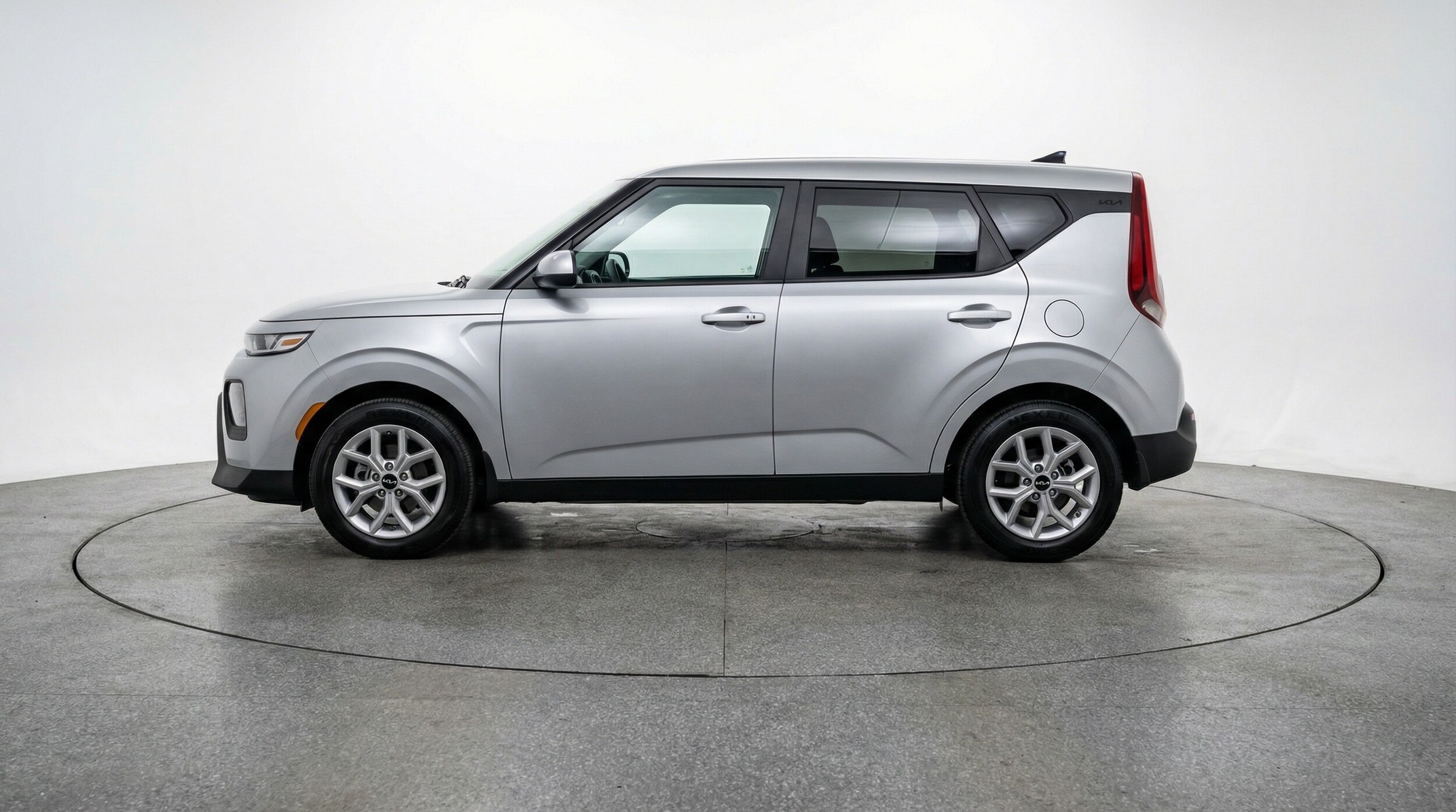 Thumbnail: 2025 Kia Soul - 4