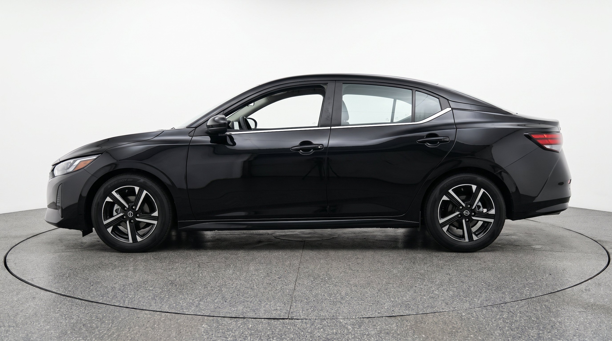 Thumbnail: 2025 Nissan Sentra - 5
